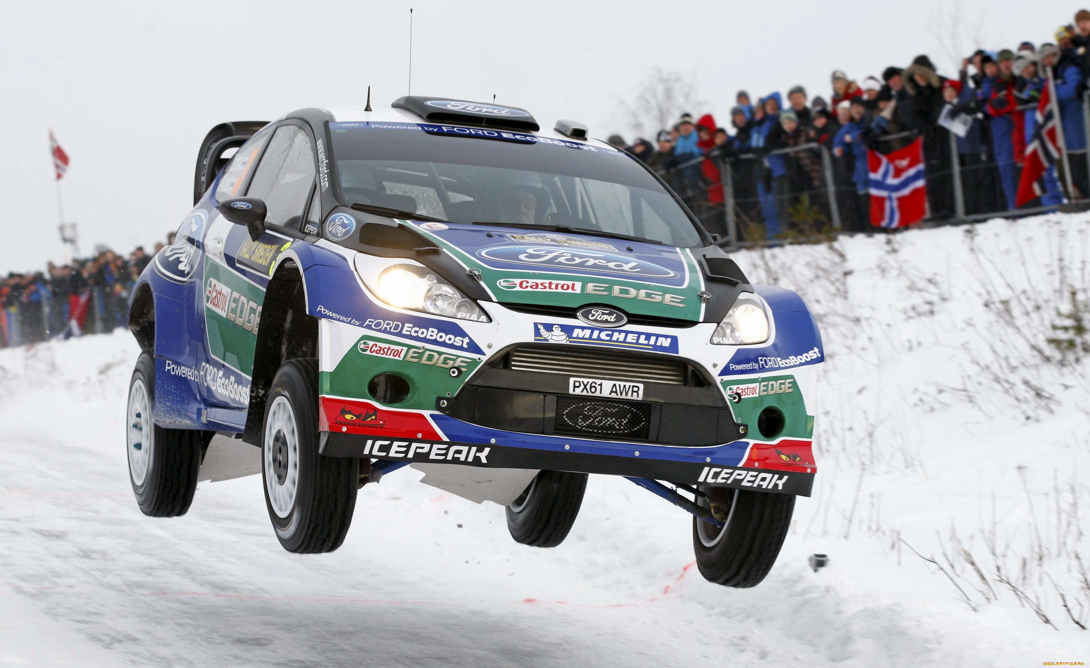 спорт, авторалли, форд, wrc, rally, fiesta, ford, зима, снег, полет, в, воздухе, ралли, фанаты, фары, капот