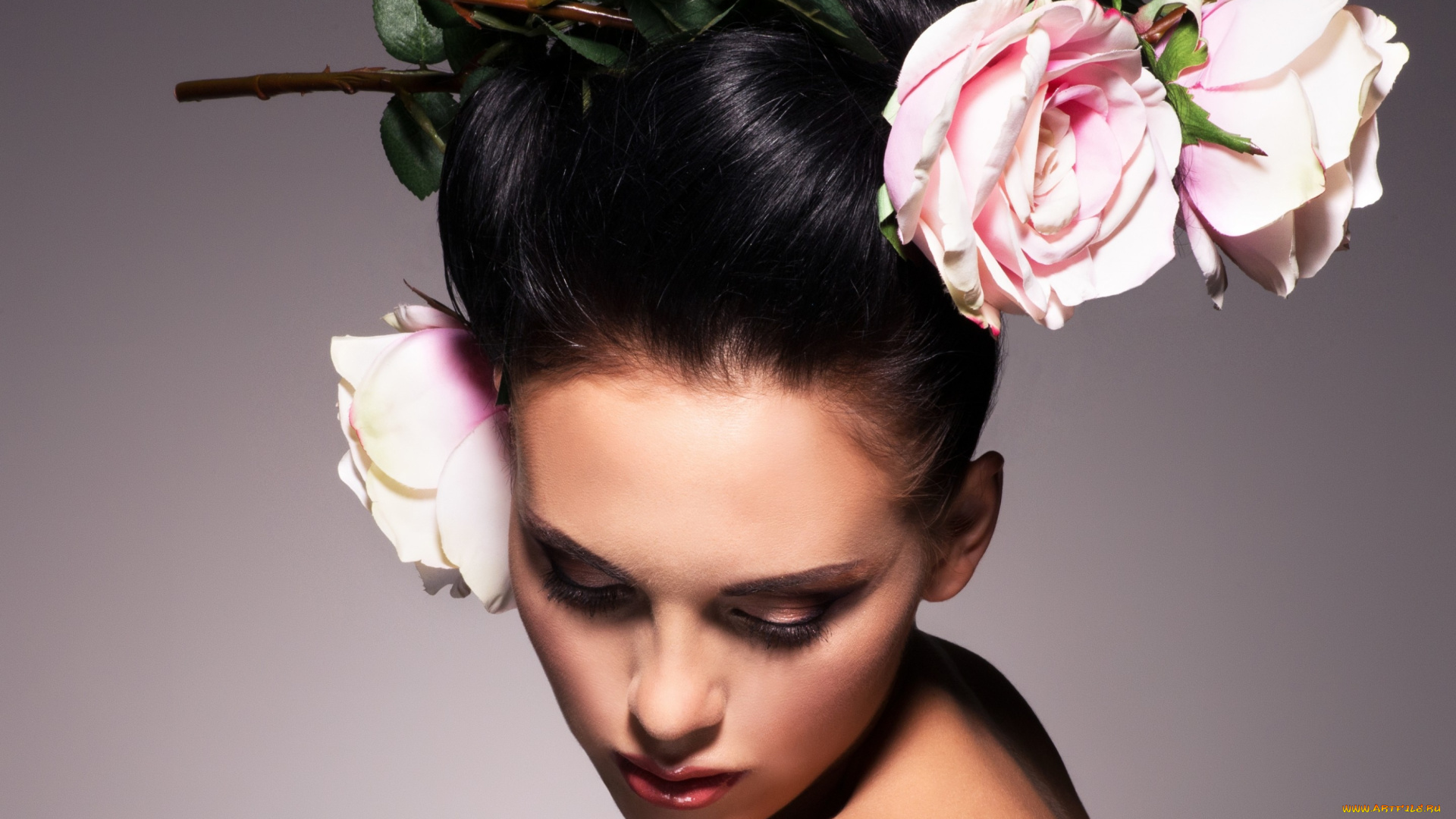 девушки, -unsort, , лица, , портреты, фон, листья, лепестки, розы, прическа, девушка