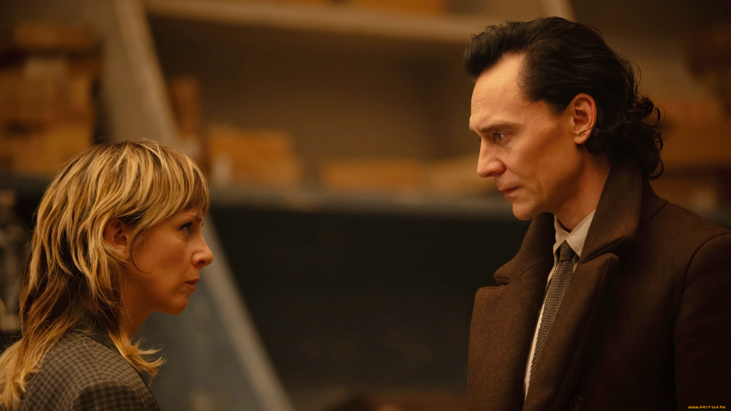 loki, , сериал, 2021, –, 2023, кино, фильмы, сериал, лoки, фантастика, фэнтези, боевик, ceриал, том, хиддлстон, кадры, sophia, di, martino, tom, hiddleston