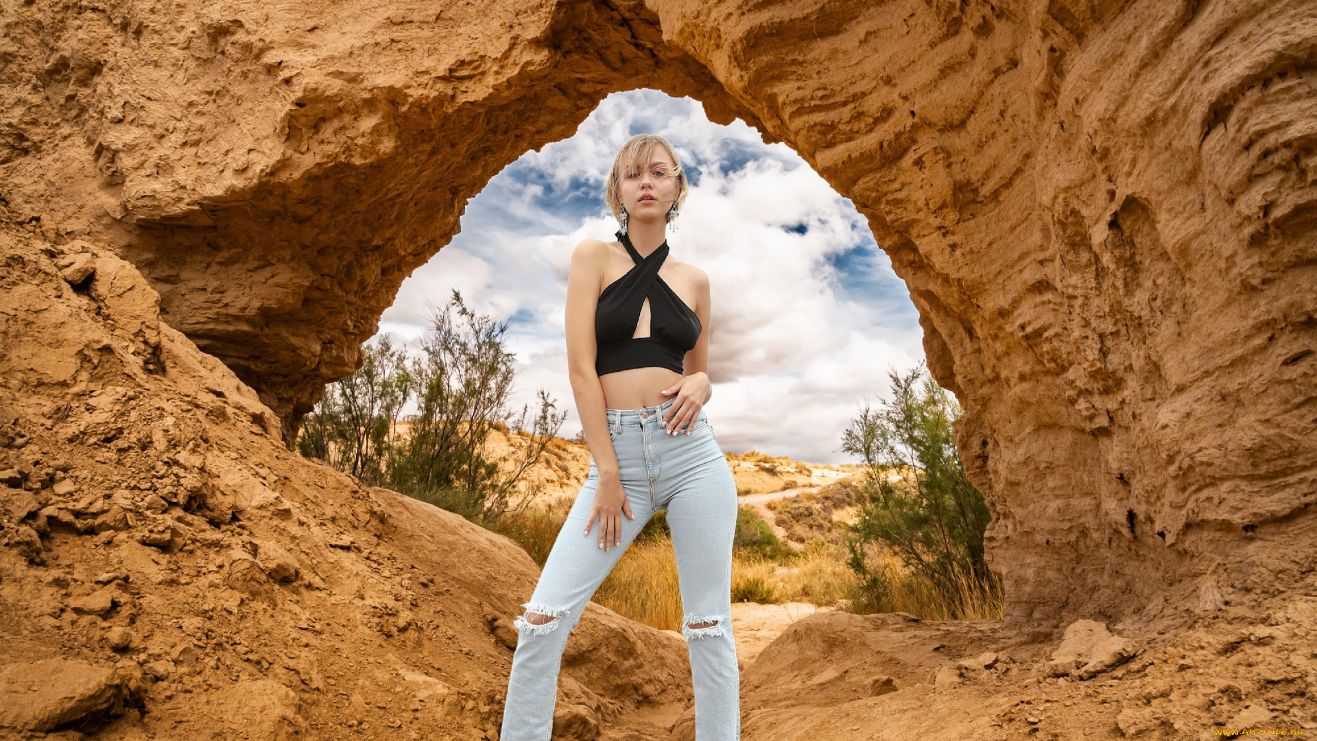 девушки, lana, lane, скалы, блондинка, джинсы, топ, серьги