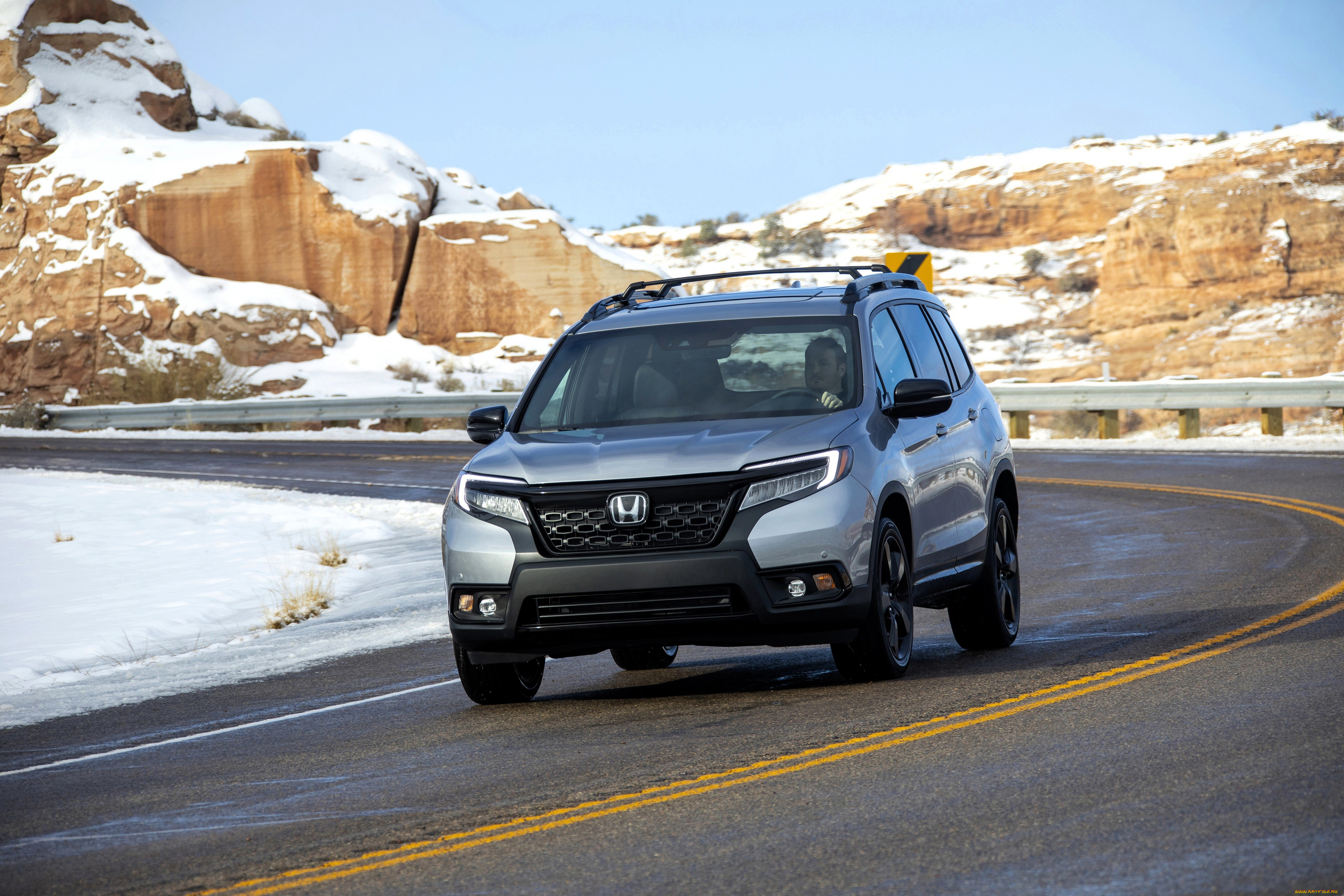 автомобили, honda, серебристый, дорога, поворот, снег, скалы