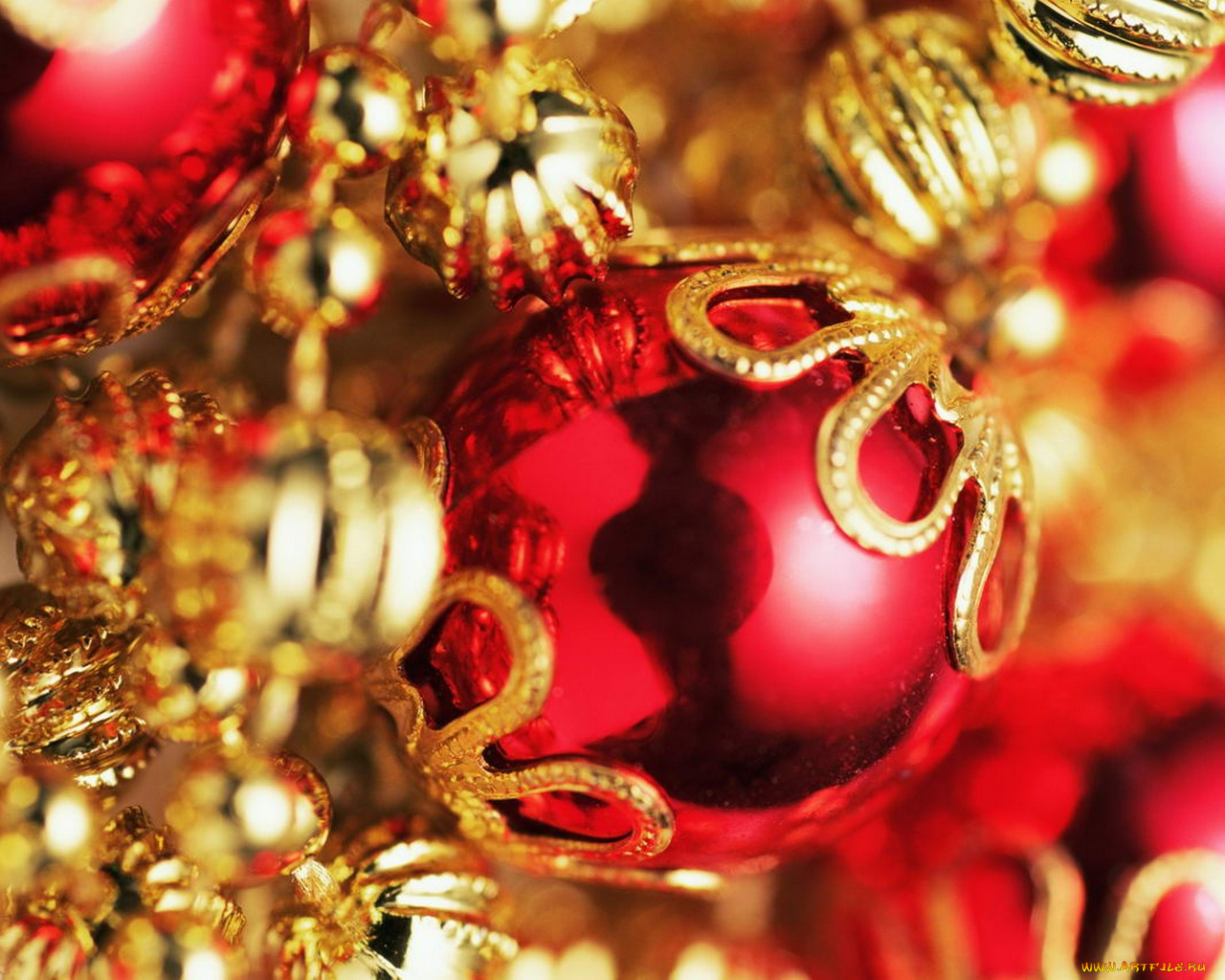 праздничные, шарики