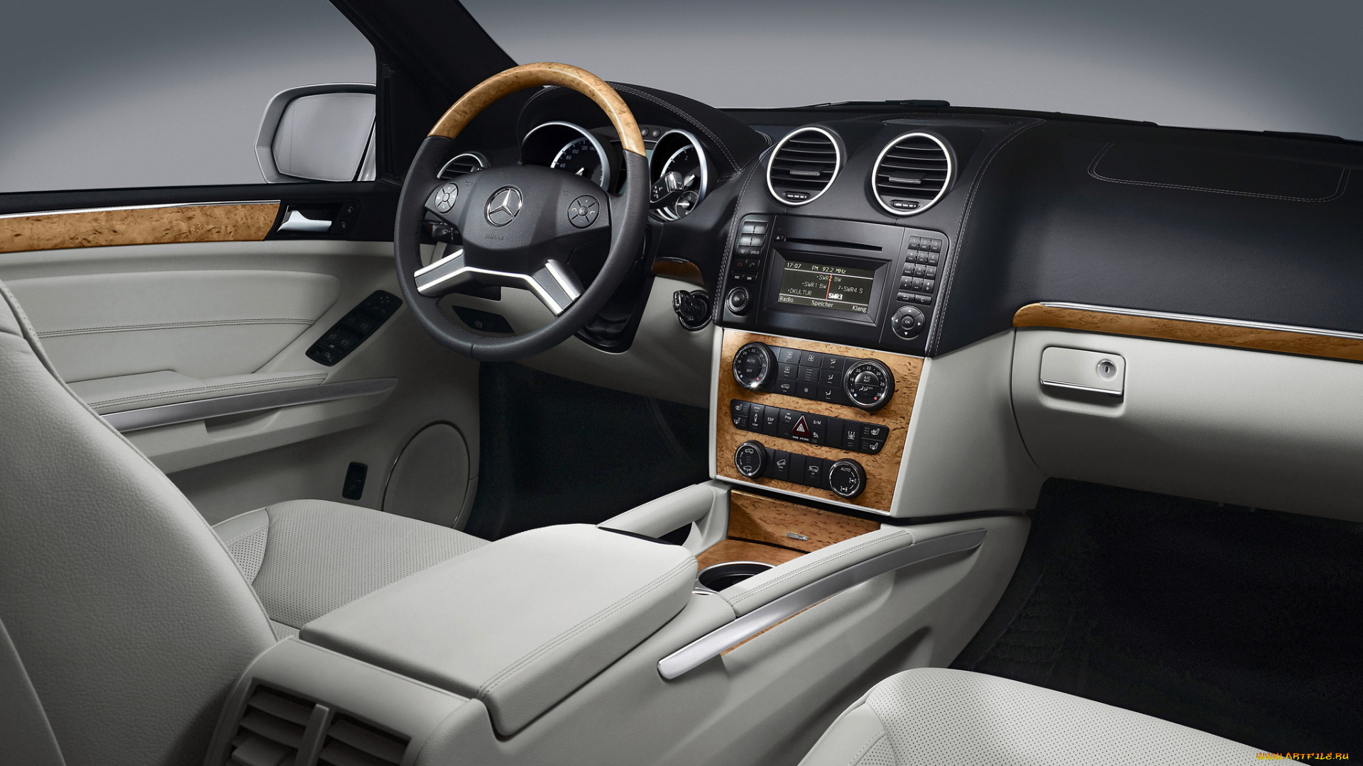 автомобили, спидометры, торпедо