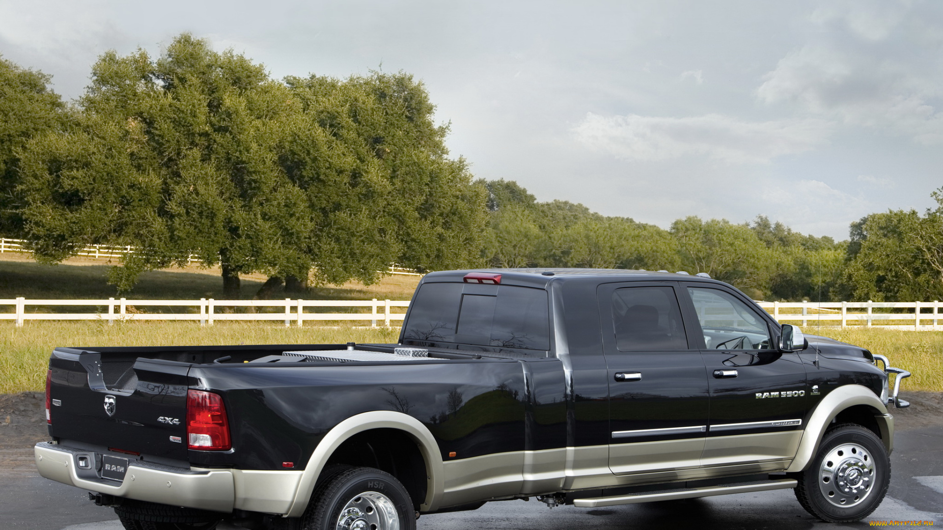 автомобили, dodge