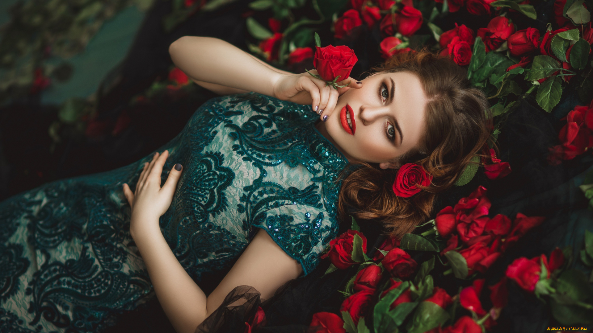 бестия, девушки, -, брюнетки, , шатенки, девушка, женщина, шатенка, темноволосая, сексуальная, модель, звезда, позирует, разная, обувь, верхняя, стильная, одежда, нижнее, эротическое, бельё, трусы, лифчик, колготки, чулки, аксессуары, макияж, и, множество, элементов, на, фотографии