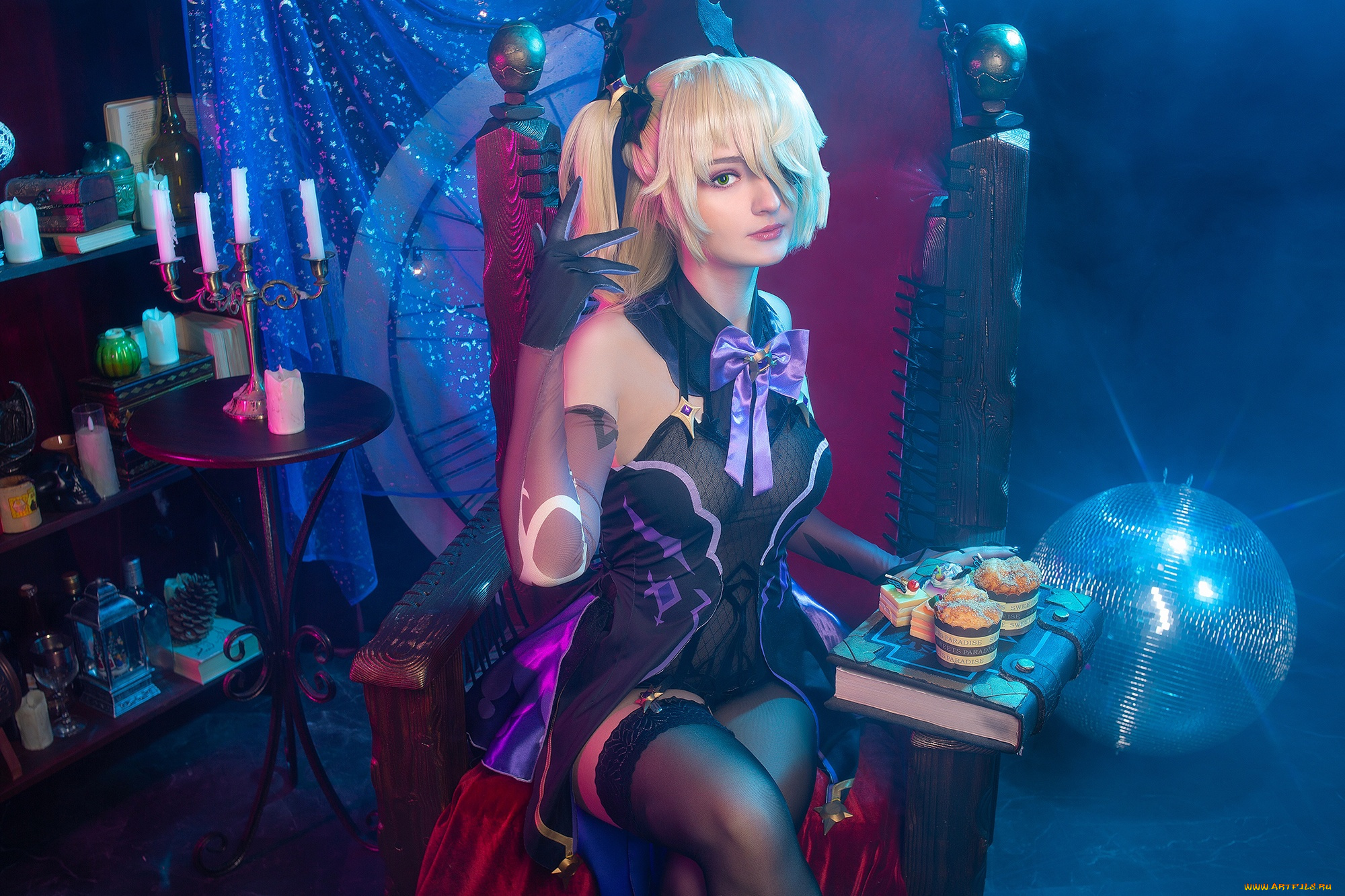 kirdjava, девушки, девушка, женщина, блондинка, светловолосая, сексуальная, модель, звезда, позирует, разная, обувь, верхняя, стильная, одежда, нижнее, эротическое, бельё, трусы, лифчик, колготки, чулки, аксессуары, макияж, и, множество, элементов, на, фотографии