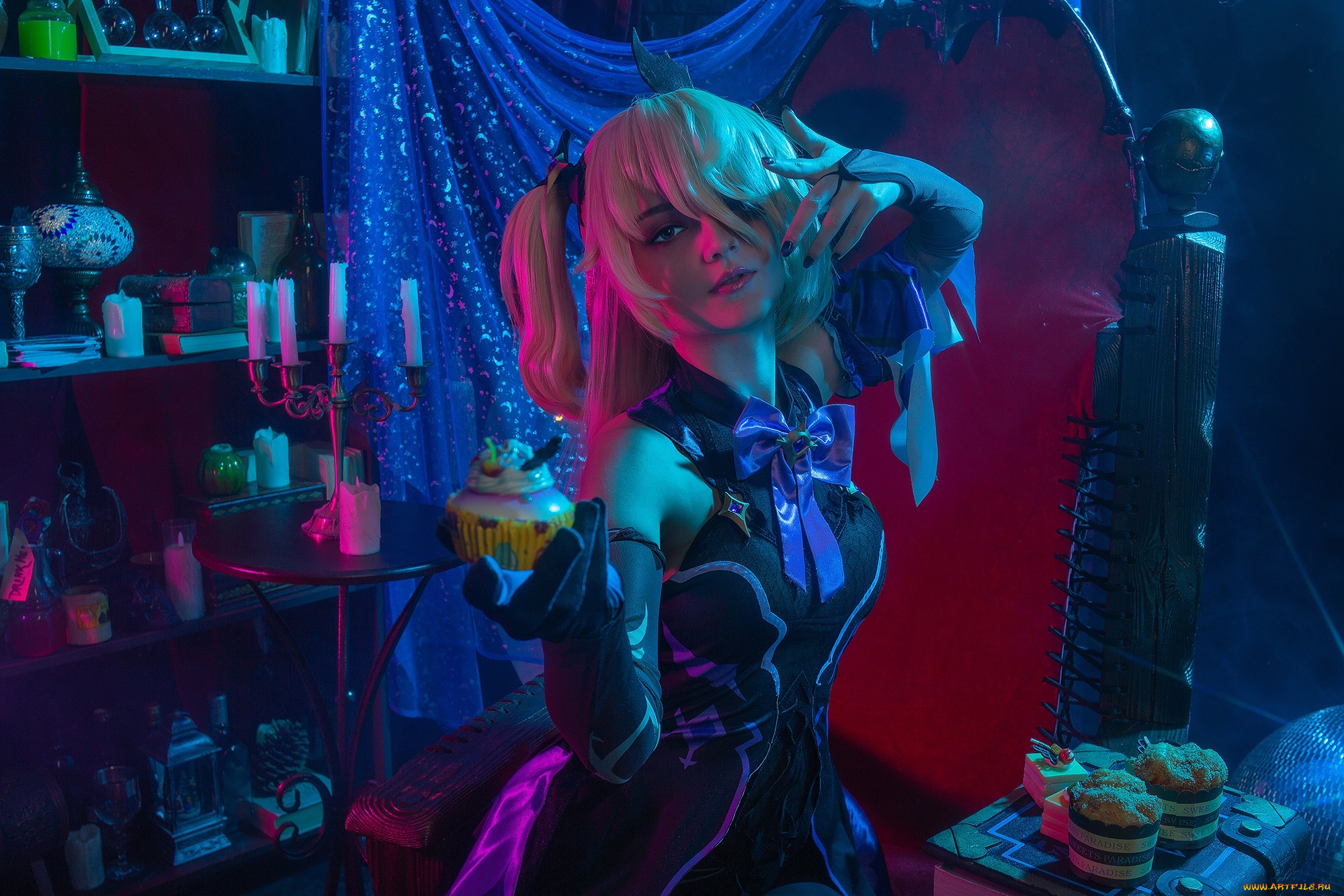 kirdjava, девушки, девушка, женщина, блондинка, светловолосая, сексуальная, модель, звезда, позирует, разная, обувь, верхняя, стильная, одежда, нижнее, эротическое, бельё, трусы, лифчик, колготки, чулки, аксессуары, макияж, и, множество, элементов, на, фотографии