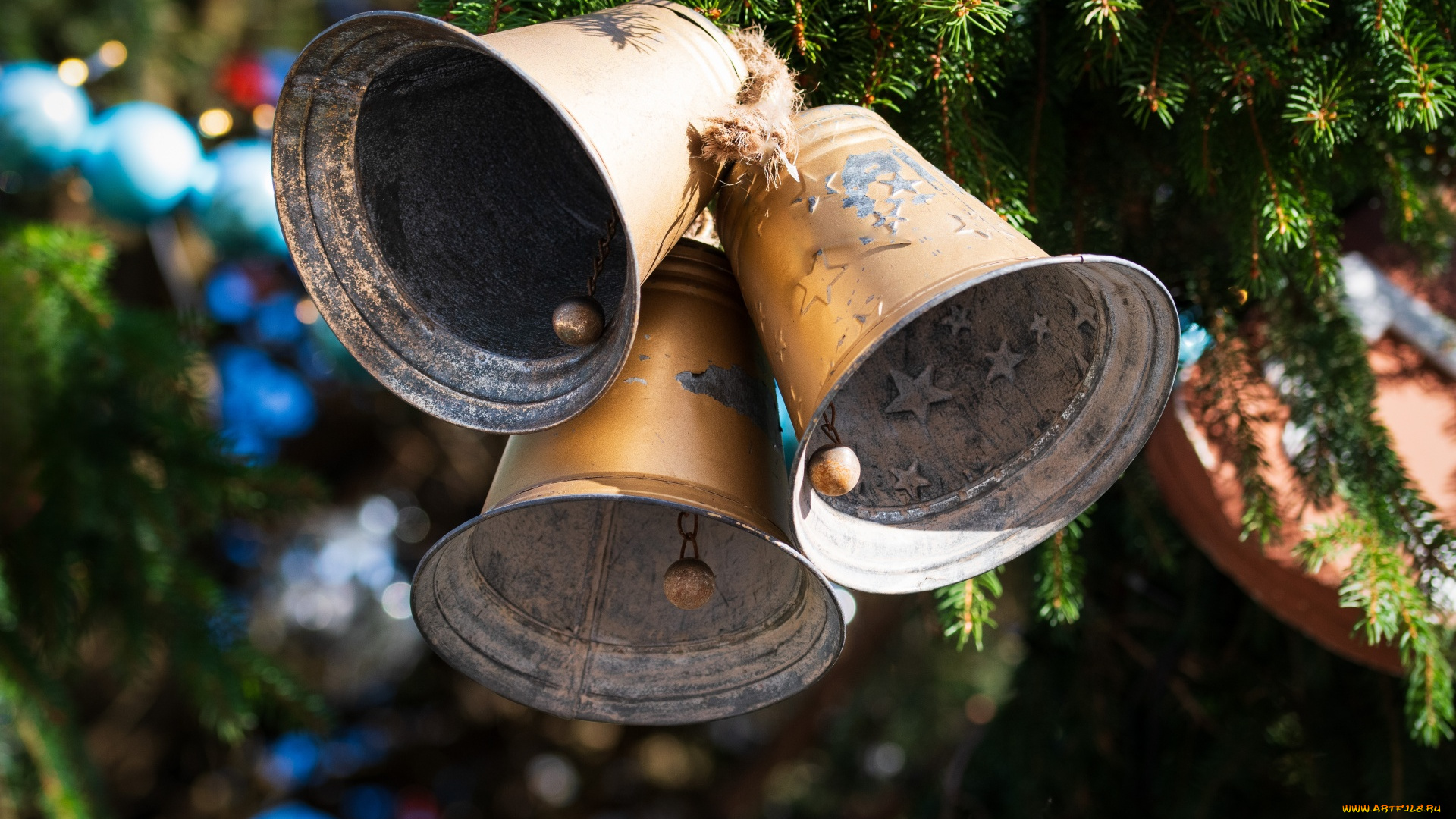 праздничные, колокольчики