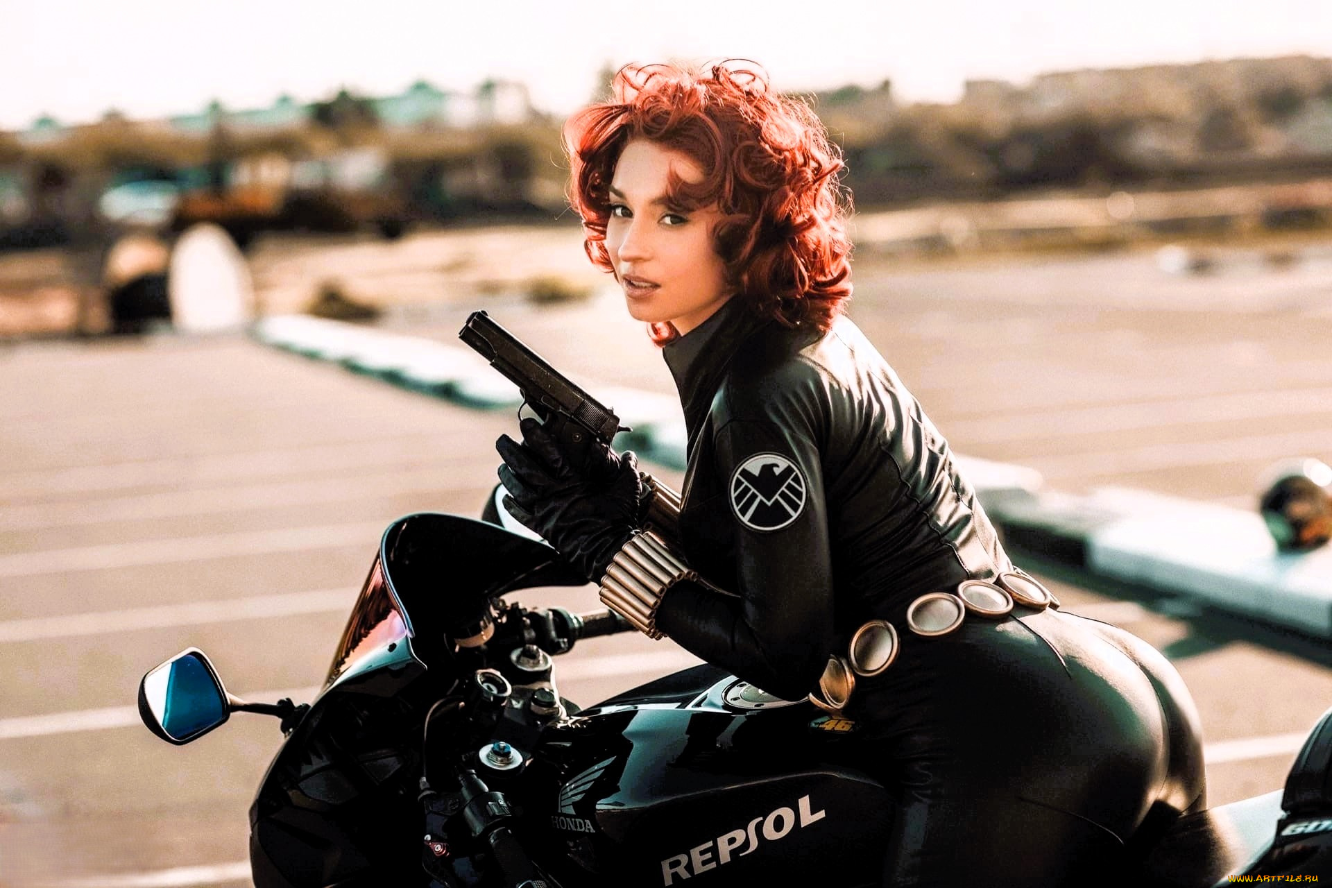 девушки, анна, шаховская, образ, косплей, костюм, пистолет, мотоцикл