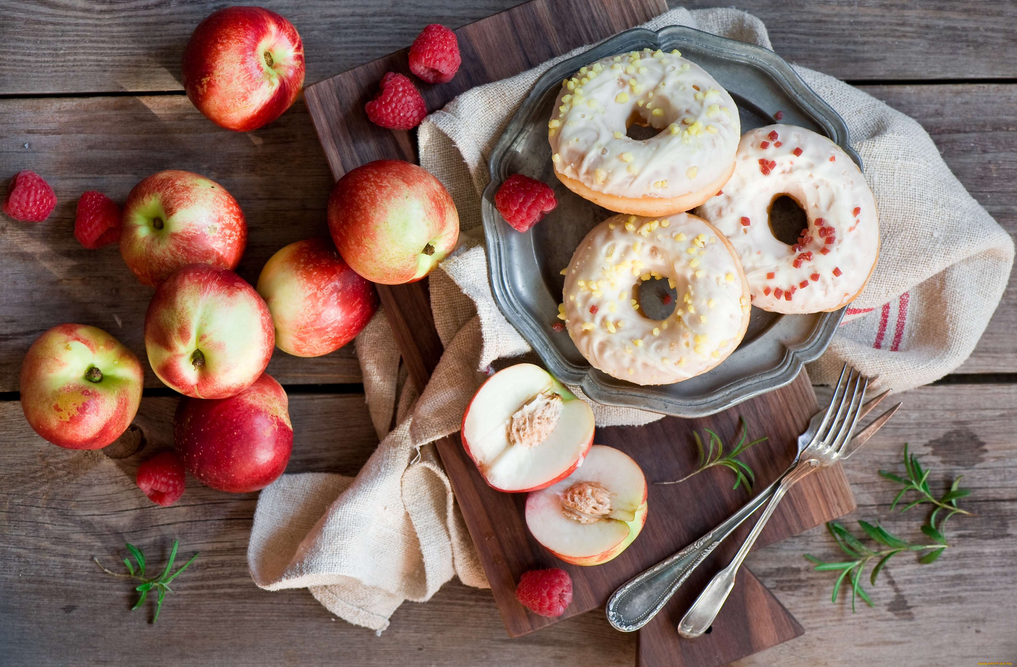 еда, разное, нектарин, донат, малина