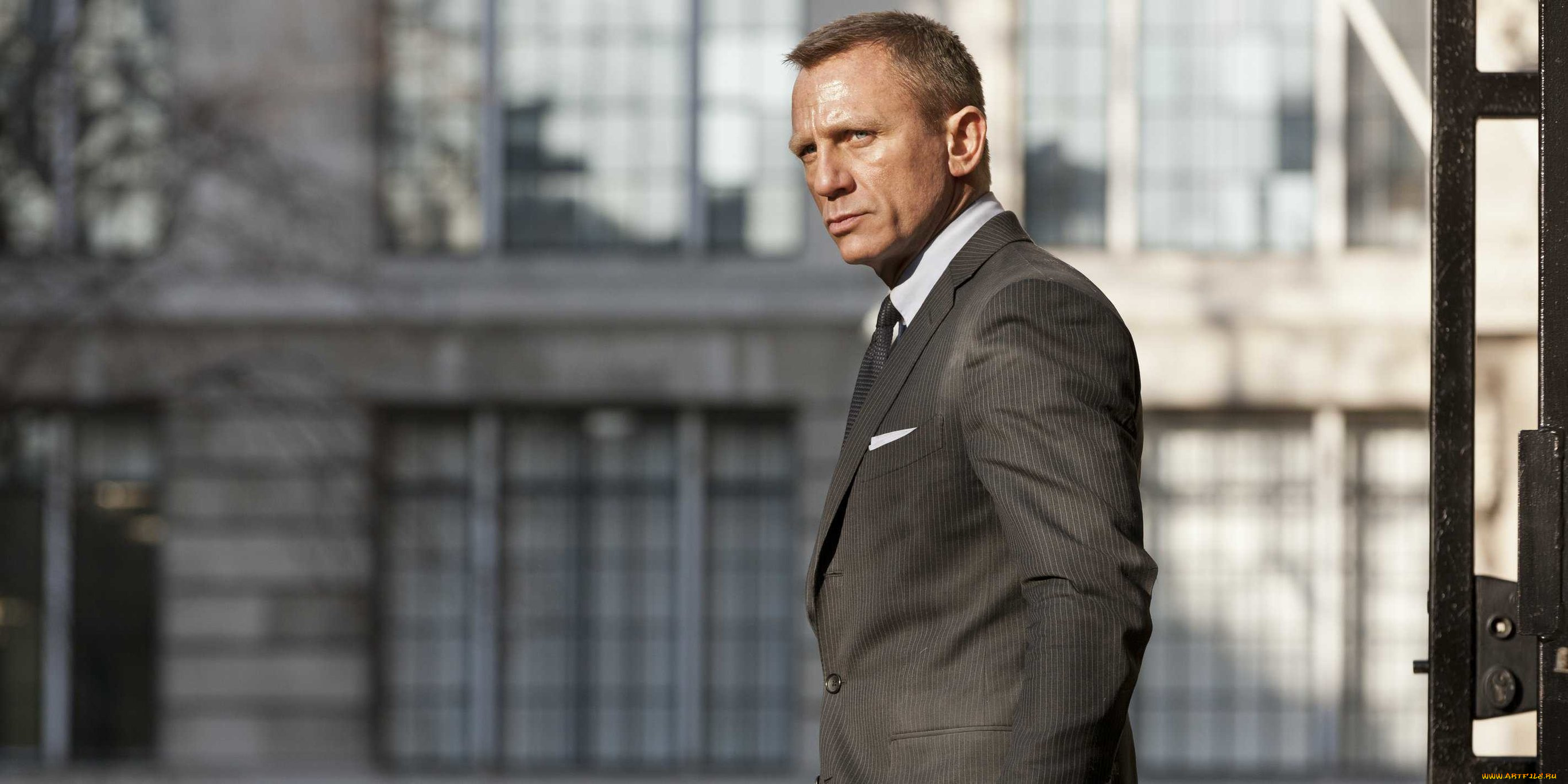 кино, фильмы, 007, , skyfall, здание, костюм, джеймс, бонд