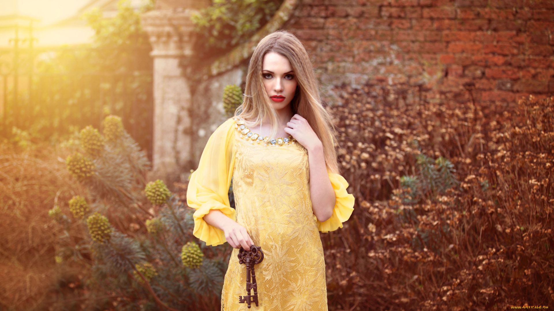 девушка, в, желтом, белье, девушки, -, блондинки, , светловолосые, девушка, красивая, супер, секси, няша, нежная, классная, модница, лапочка, мадам