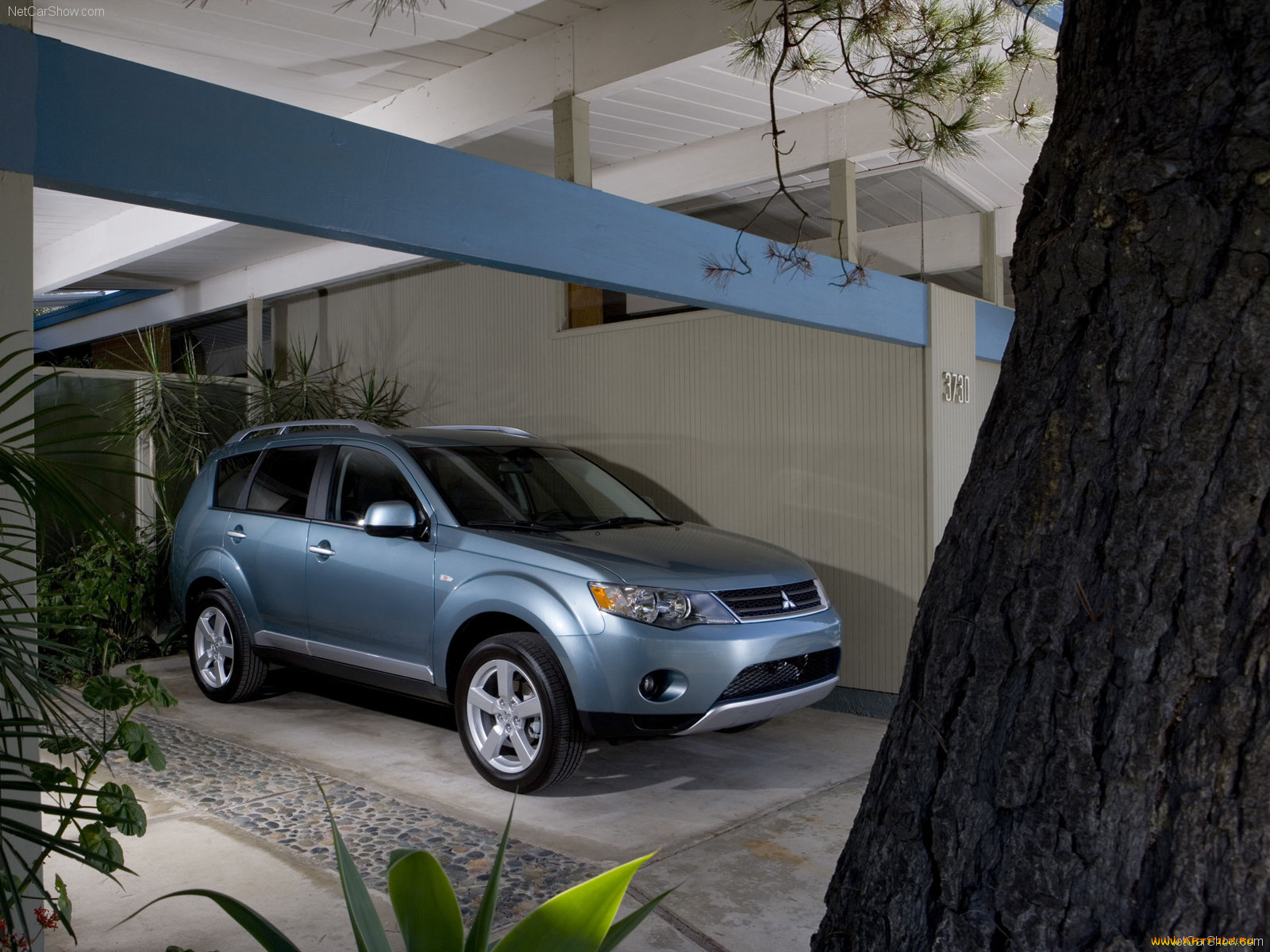 автомобили, mitsubishi