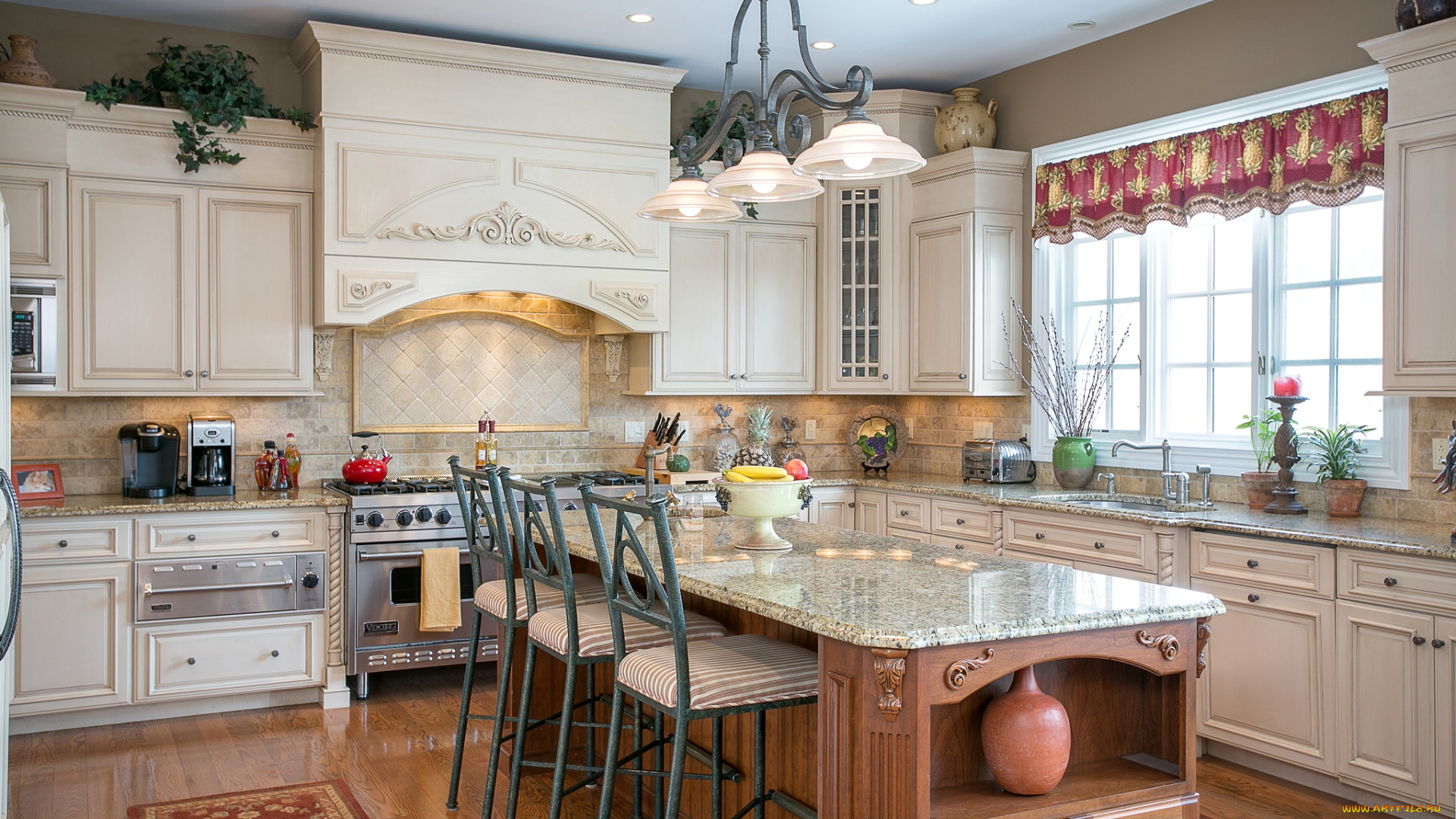 интерьер, кухня, стол, стулья, посуда, плита