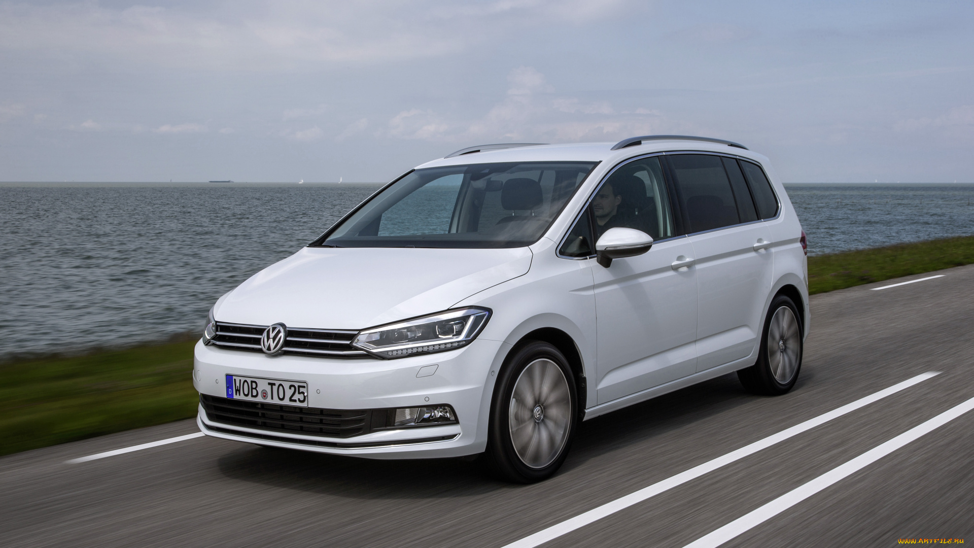 автомобили, volkswagen, 2015г, touran, tsi