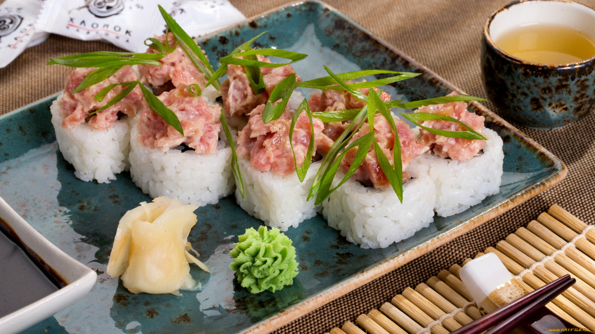 еда, рыба, , морепродукты, , суши, , роллы, чай, васаби, рис, лук, роллы, суши, имбирь