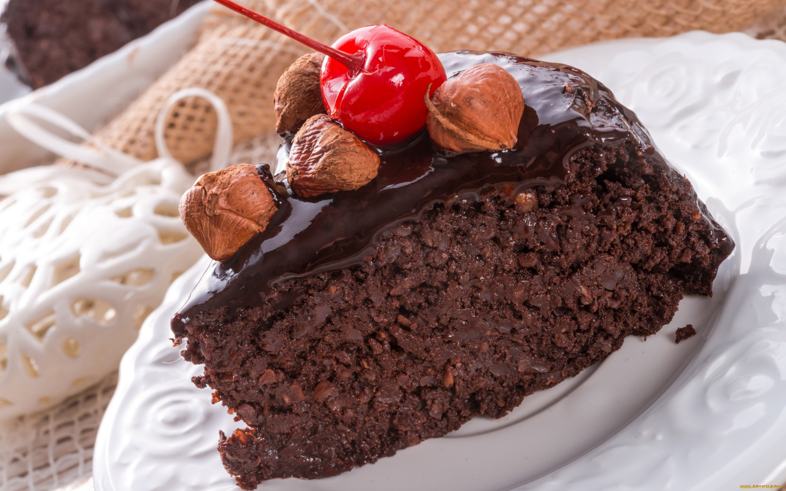 еда, пирожные, , кексы, , печенье, глазурь, вишня, орехи