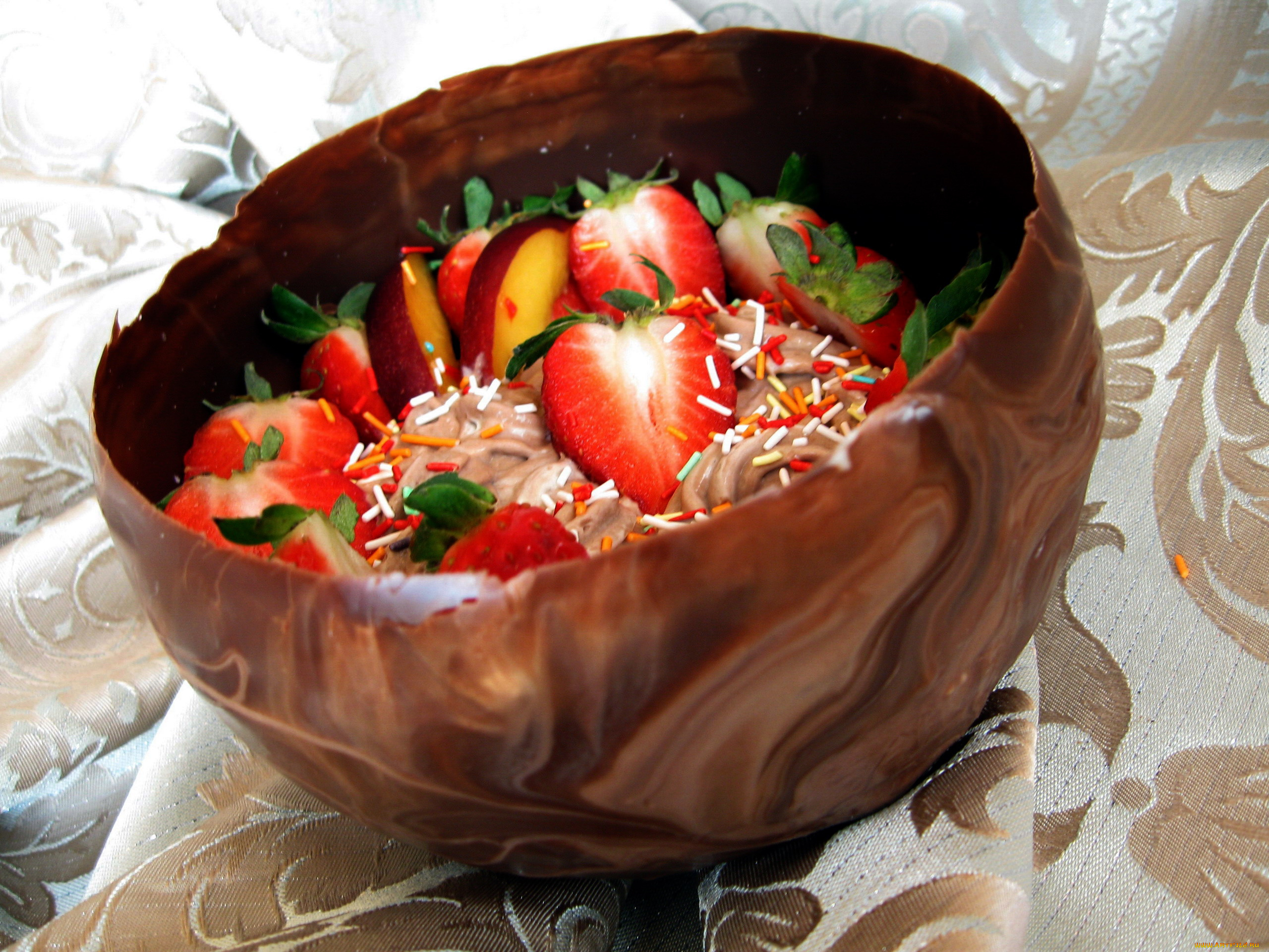 еда, мороженое, , десерты, клубника, ваза, шоколадная