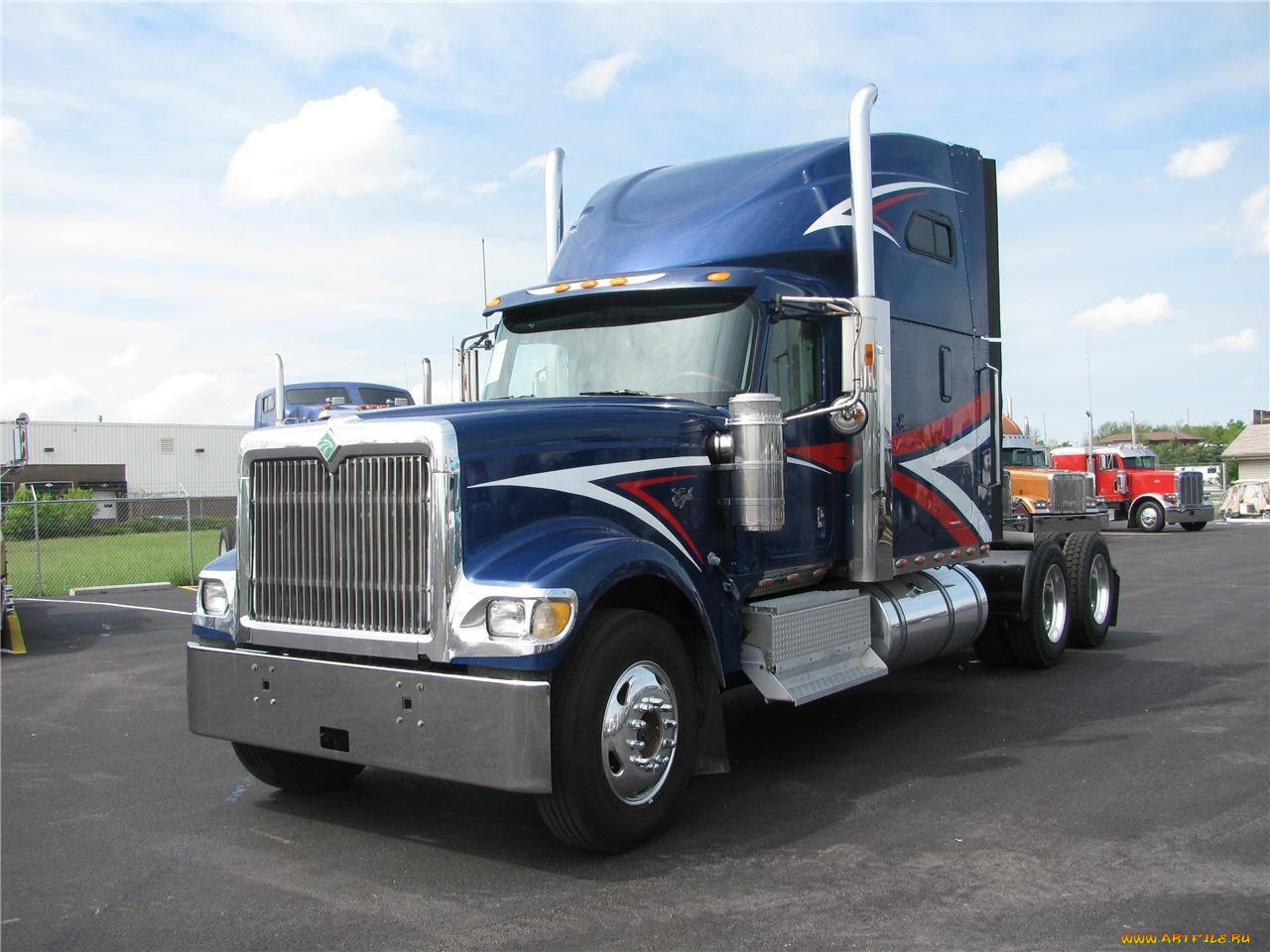 автомобили, international