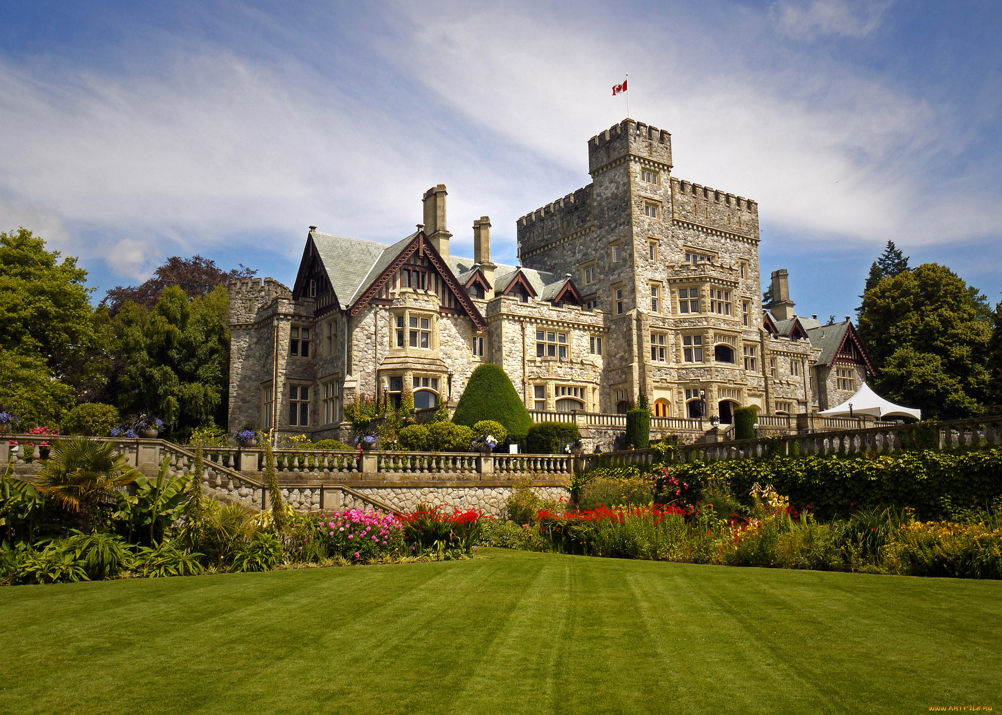 hatley, castle, colwood, british, columbia, canada, города, дворцы, замки, крепости, замок, хэтли, колвуд, канада, парк, цветы, газон