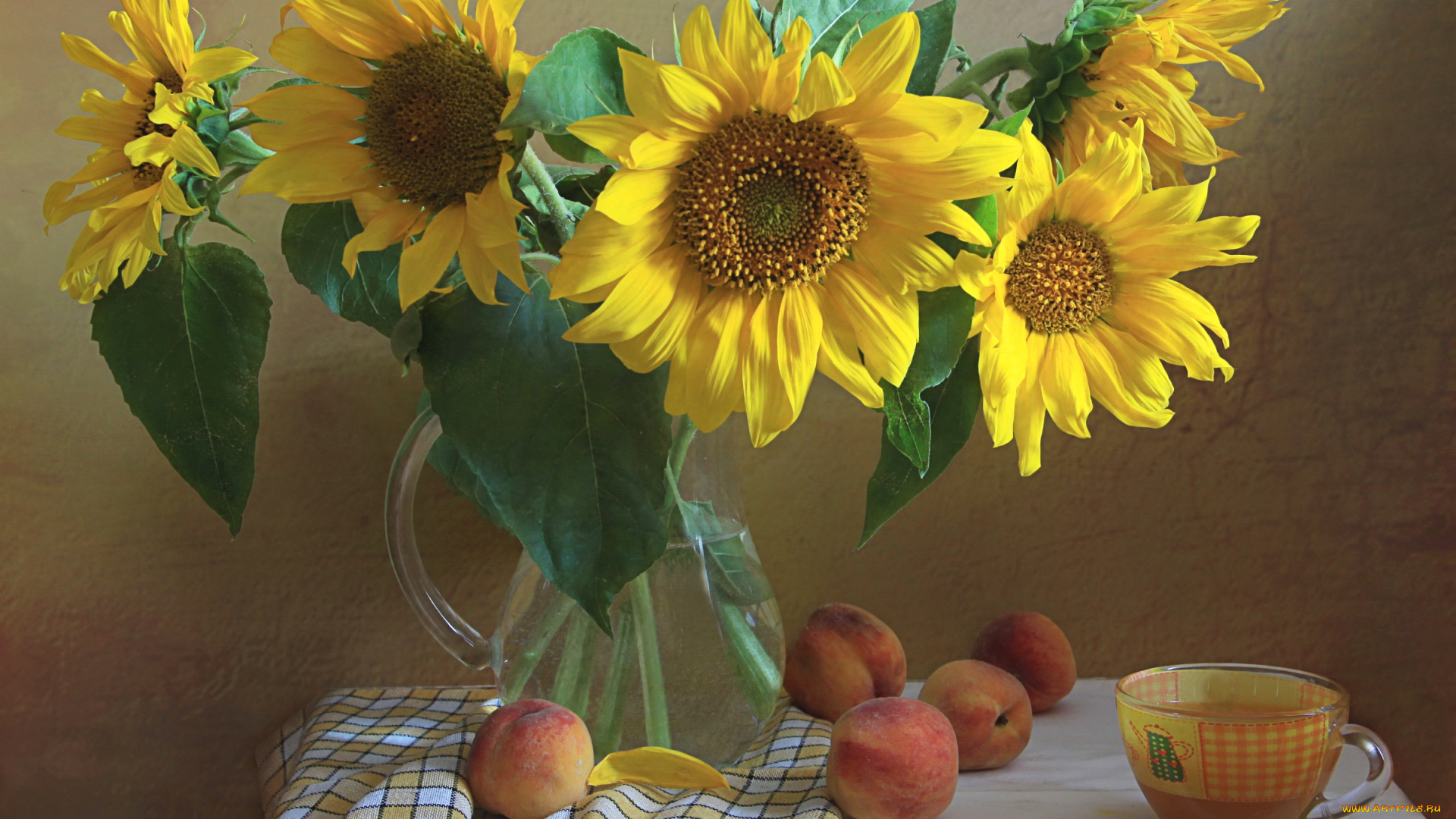 цветы, подсолнухи, персики, натюрморт