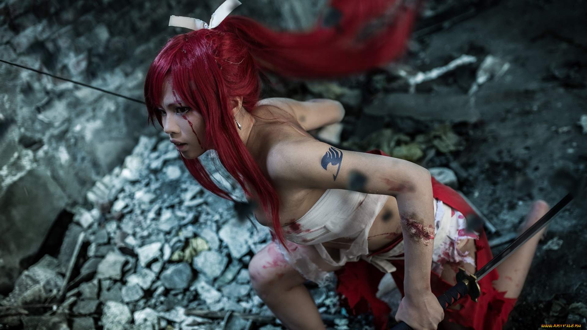 девушки, -unsort, , креатив, scarlet, erza, кровь, меч, девушка, anime, косплей, tail, titania, fairy, хвост, феи