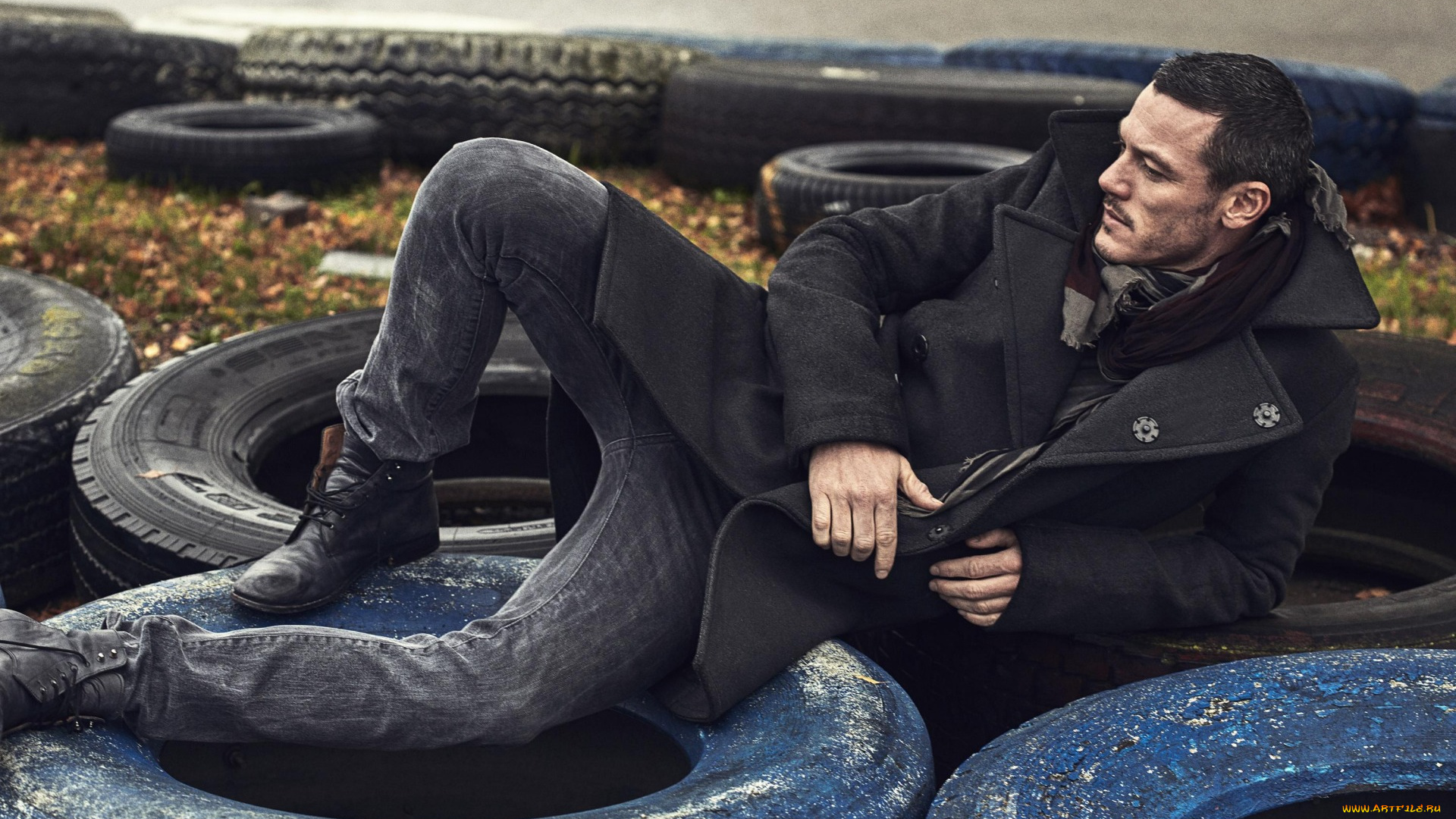 мужчины, luke, evans, шины, мужчина, luke, evans, люк, эванс, пальто