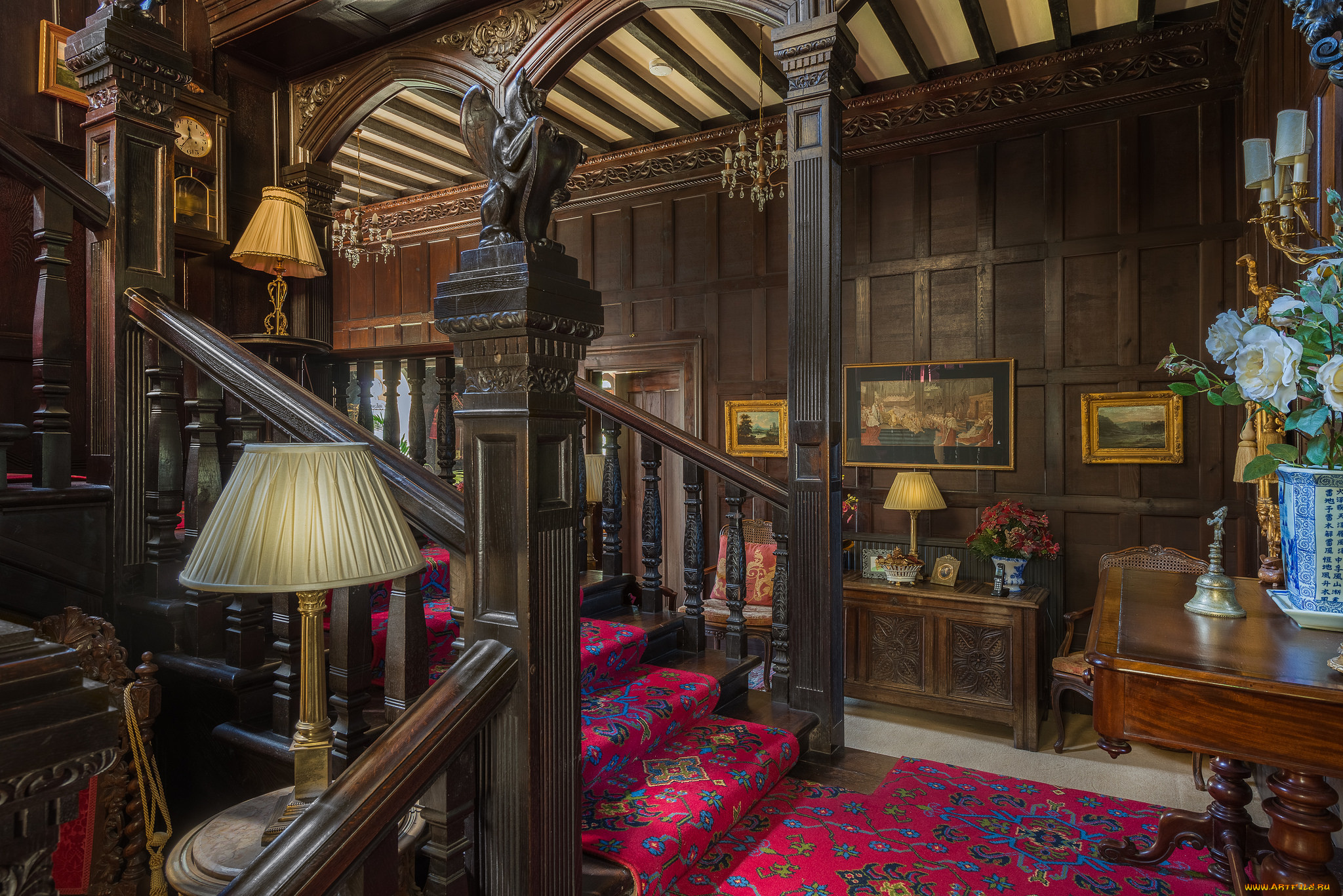 интерьер, холлы, , лестницы, , корридоры, мебель, цветы, дизайн, ковер, дерево, картины, лампы, классика, холл, лестница