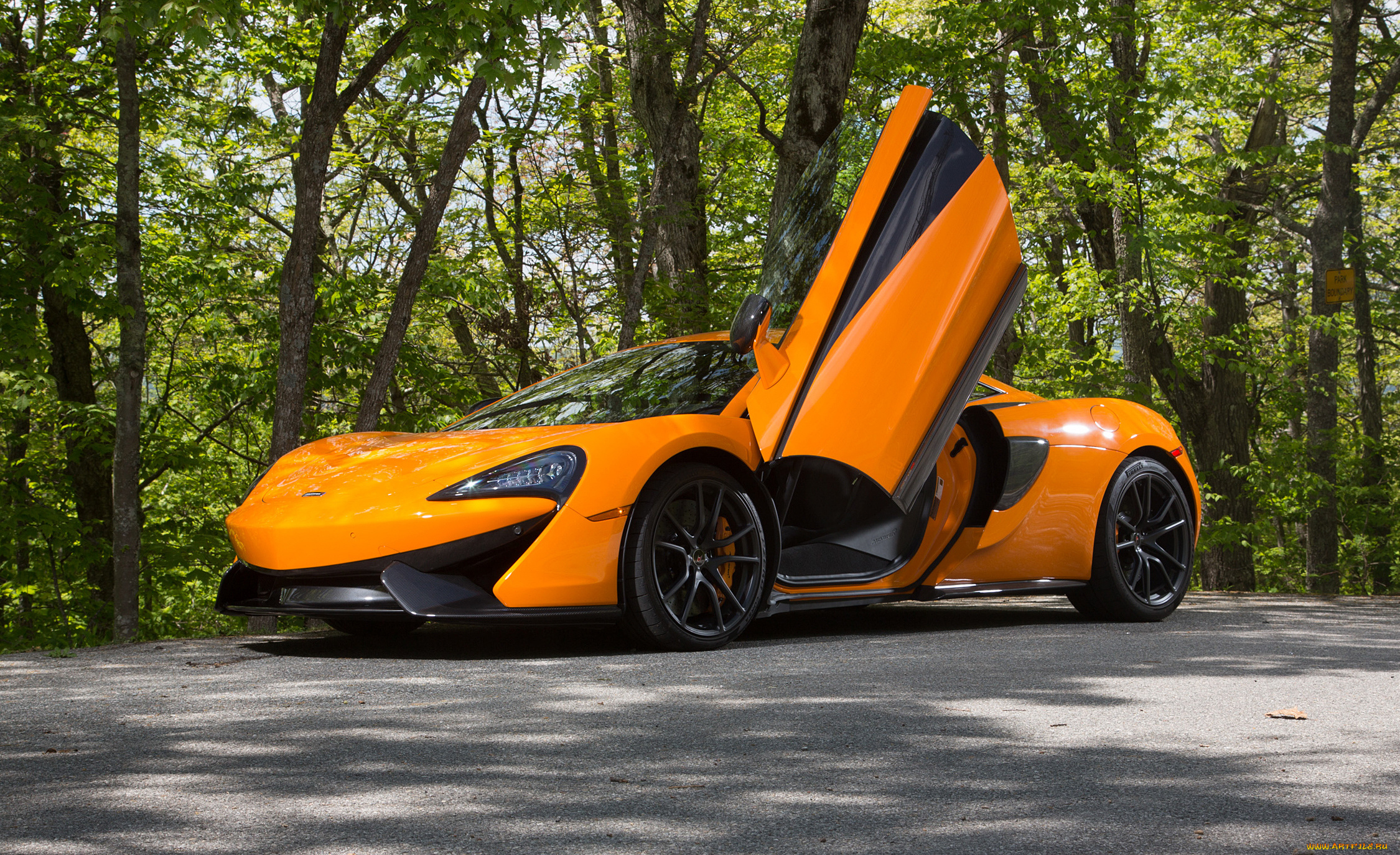 автомобили, mclaren