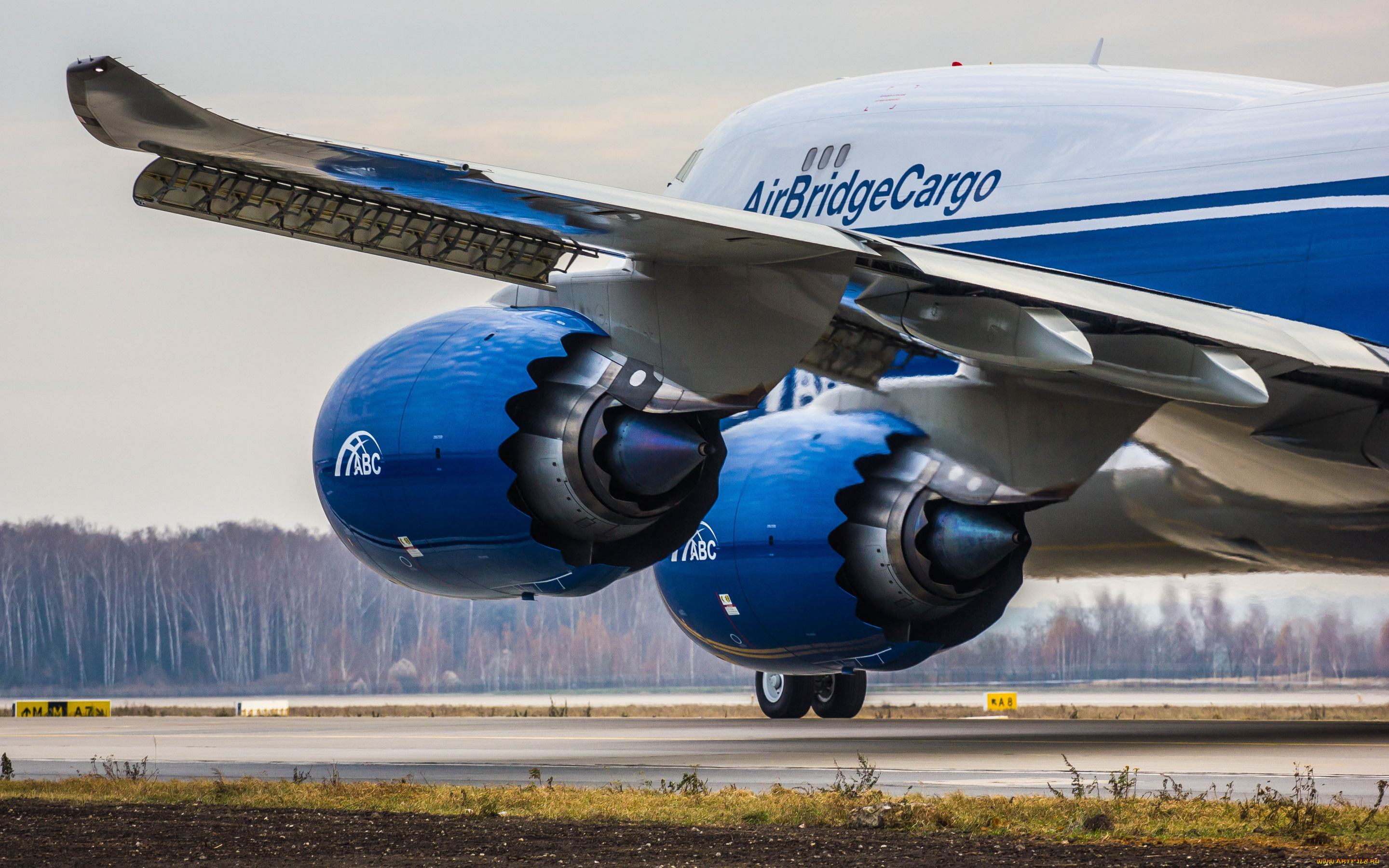 boeing, 747-800, авиация, грузовые, самолёты, boeing, 747-800, airbridgecargo, airlines, 747, грузовой, самолет, взлет, самолета, турбина, крыло