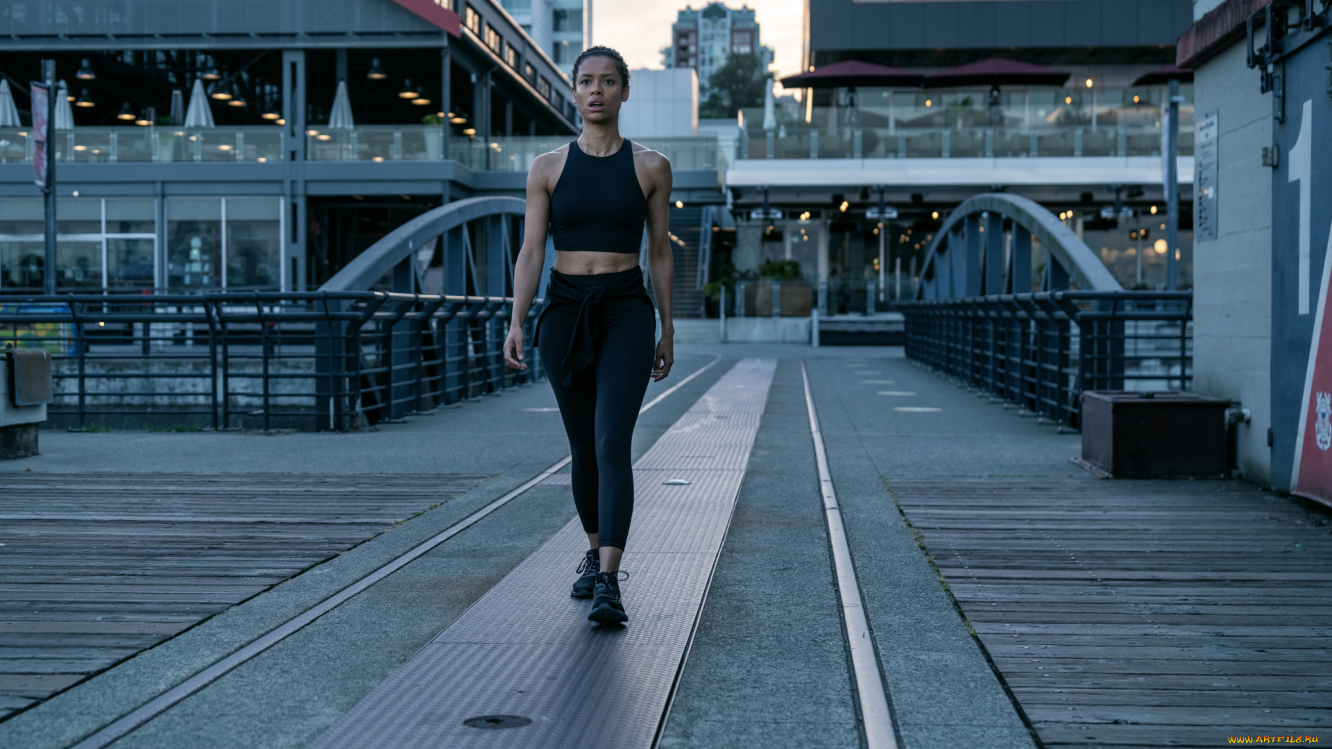 surface, , сериал, 2022, –, , кино, фильмы, -unknown, , другое, на, поверхности, триллер, драма, гугу, эмбата, ро, детектив, surface, сериал