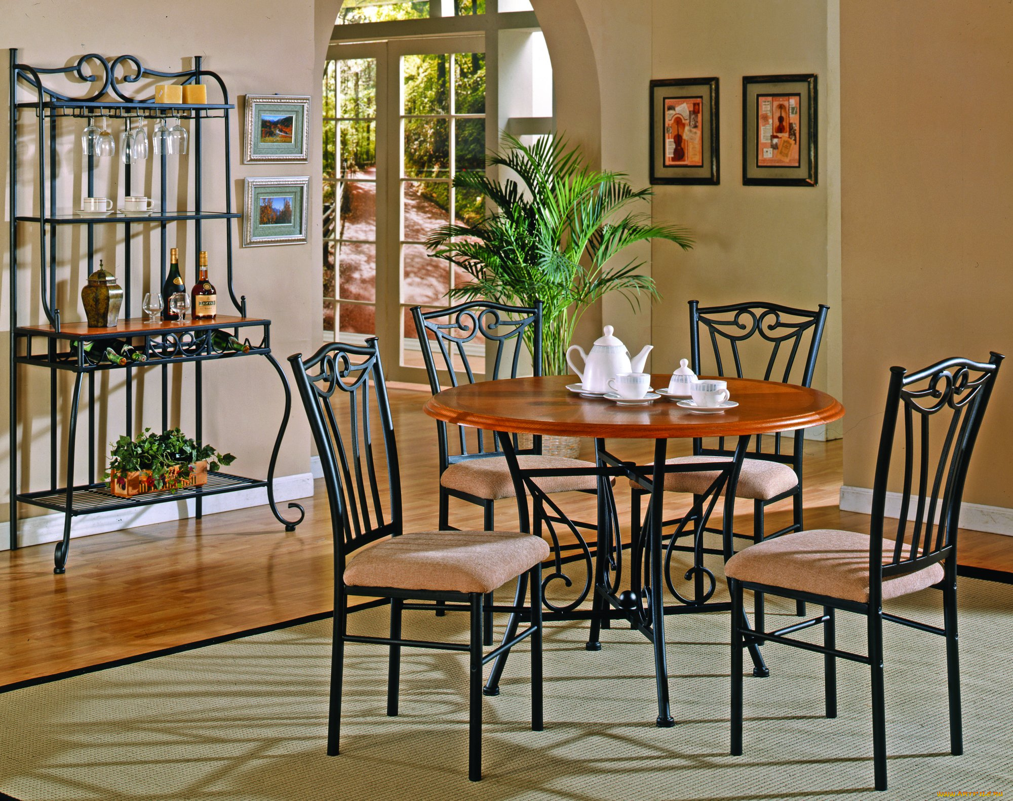 интерьер, столовая, стол, чашки, чайник, стулья