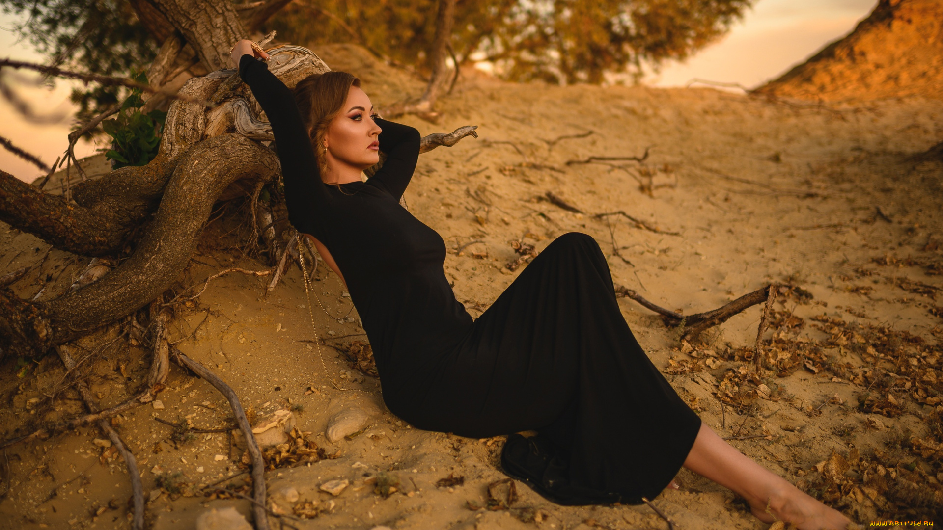 девушка, -, girl, девушки, -, брюнетки, , шатенки, девушка, женщина, шатенка, темноволосая, сексуальная, модель, звезда, позирует, разная, обувь, верхняя, стильная, одежда, нижнее, эротическое, бельё, трусы, лифчик, колготки, чулки, аксессуары, макияж, и, множество, элементов, на, фотографии