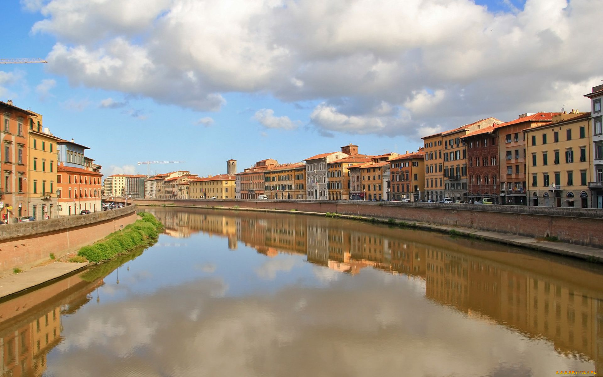 города, улицы, площади, набережные, река