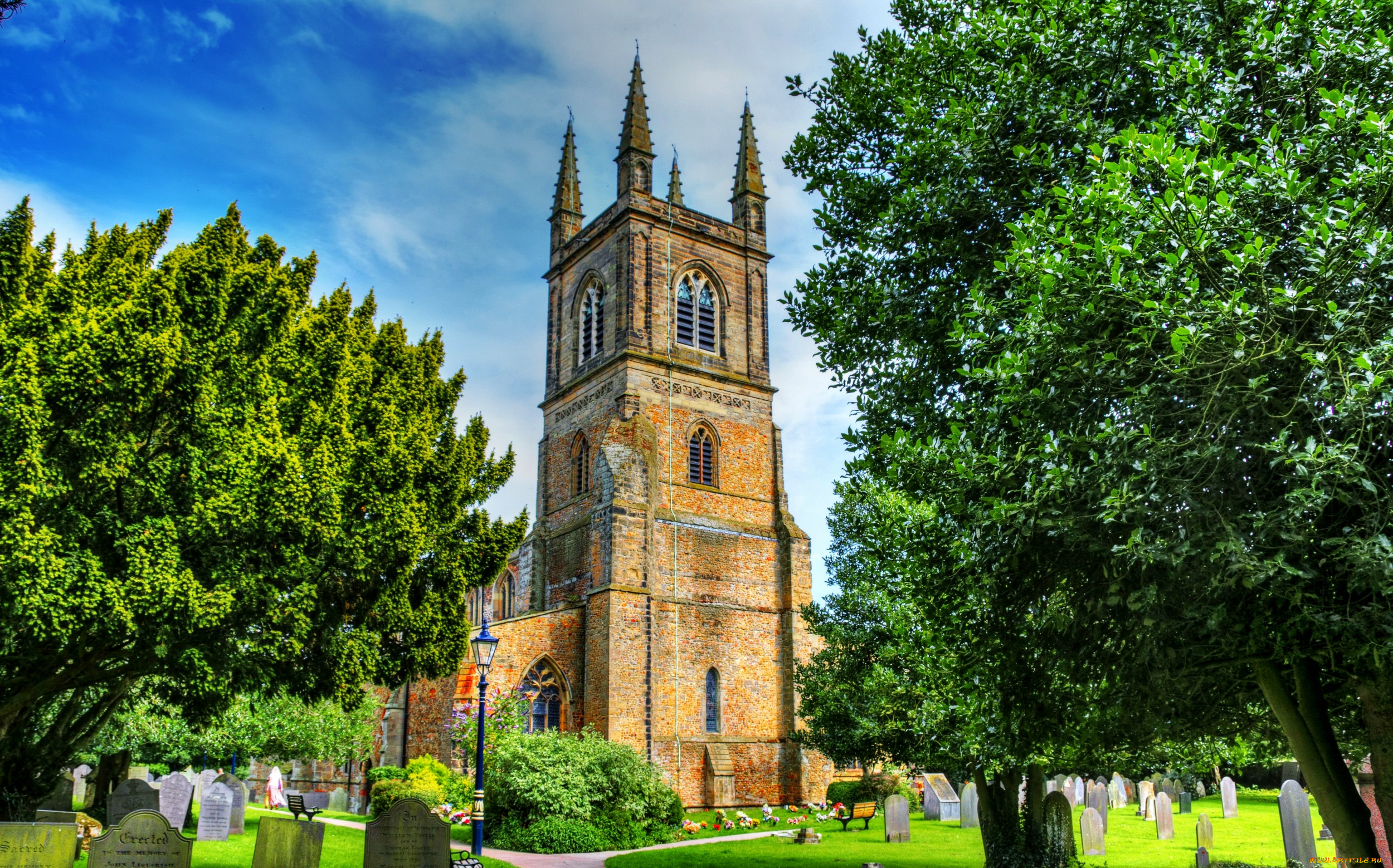 saint, mary`s, lutterworth, города, католические, соборы, костелы, аббатства, парк, трава, деревья, памятники, костел