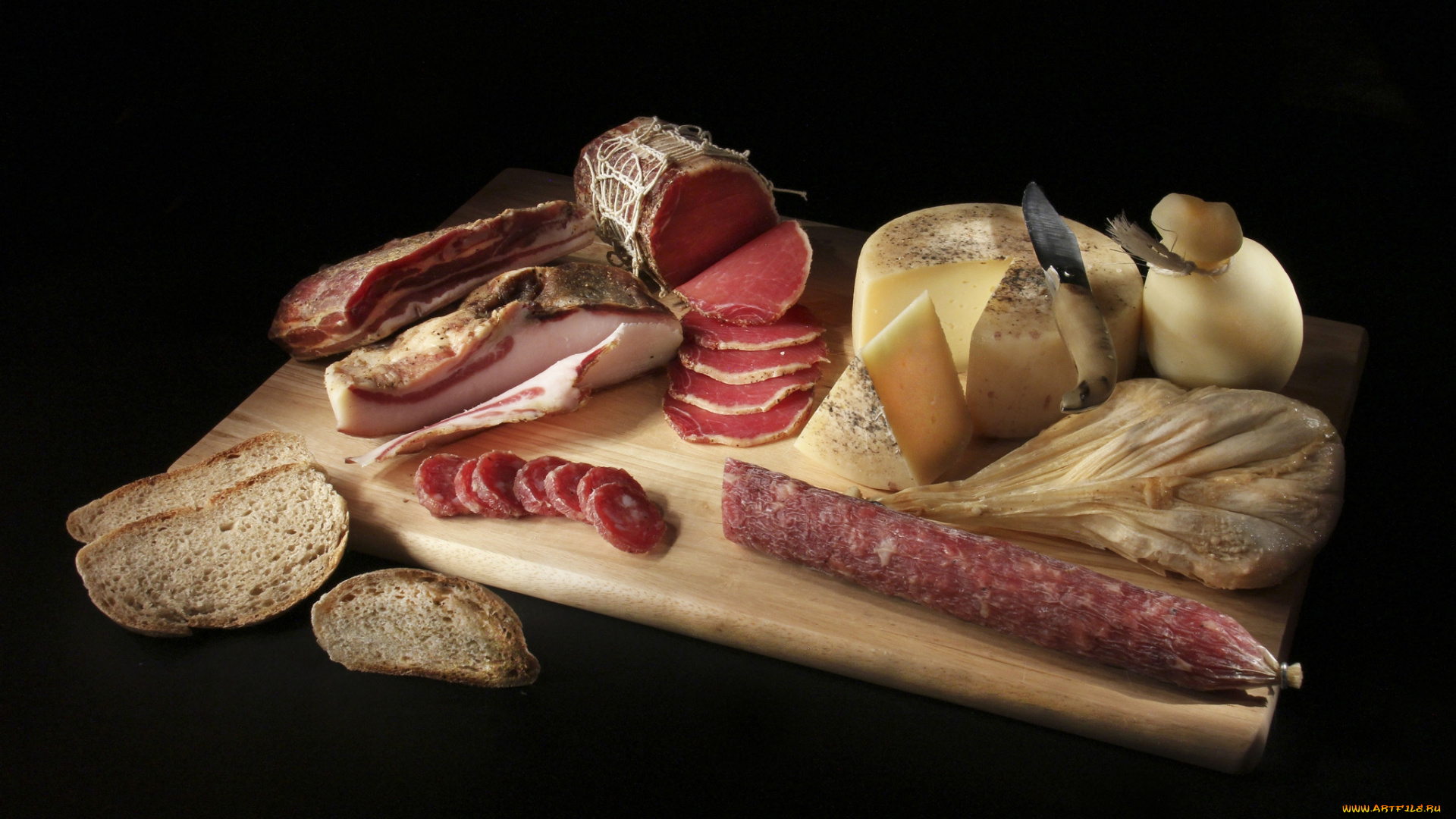 еда, натюрморт, ветчина, колбаса, сало, сыр, хлеб