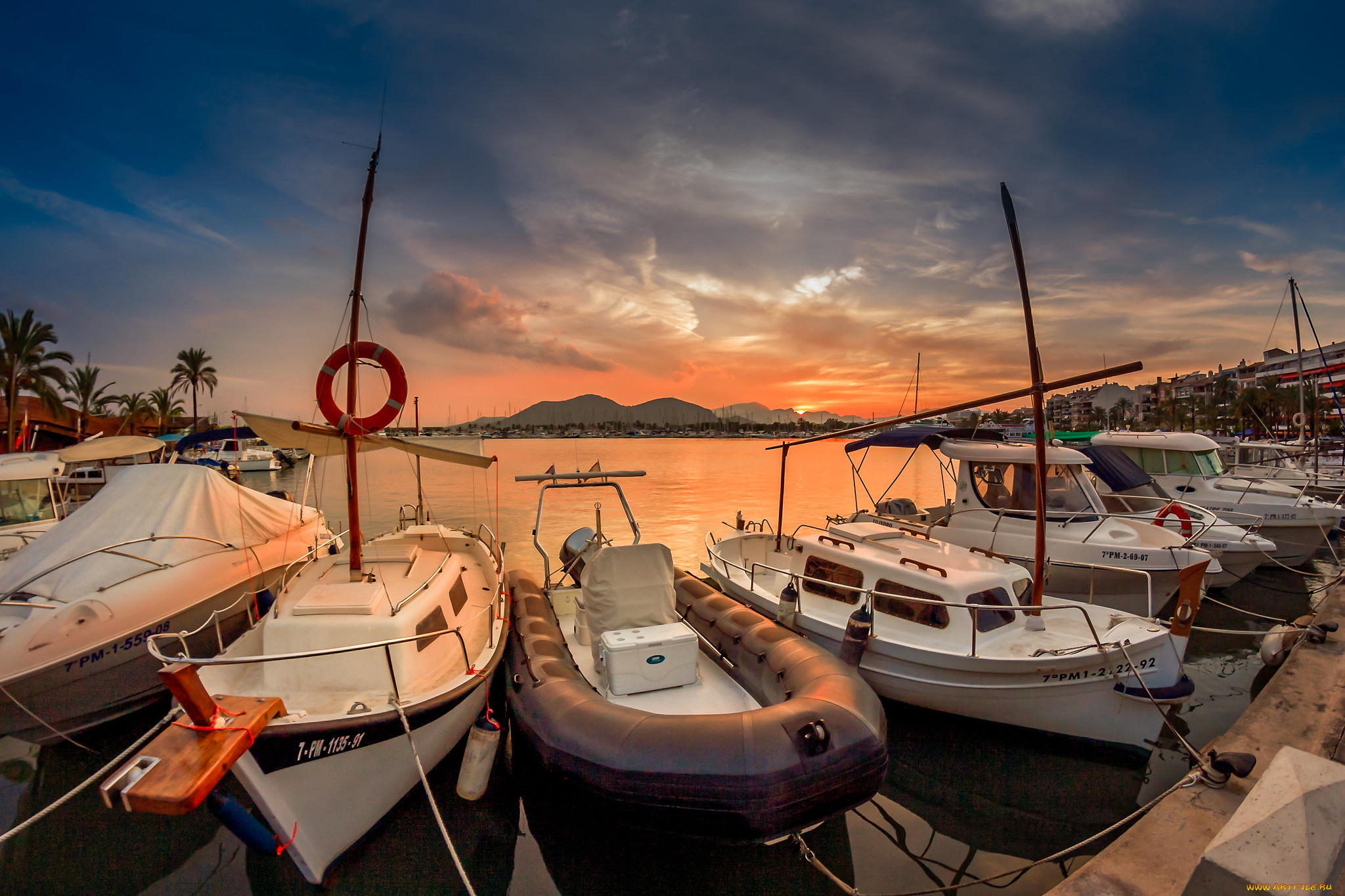 корабли, яхты, причал