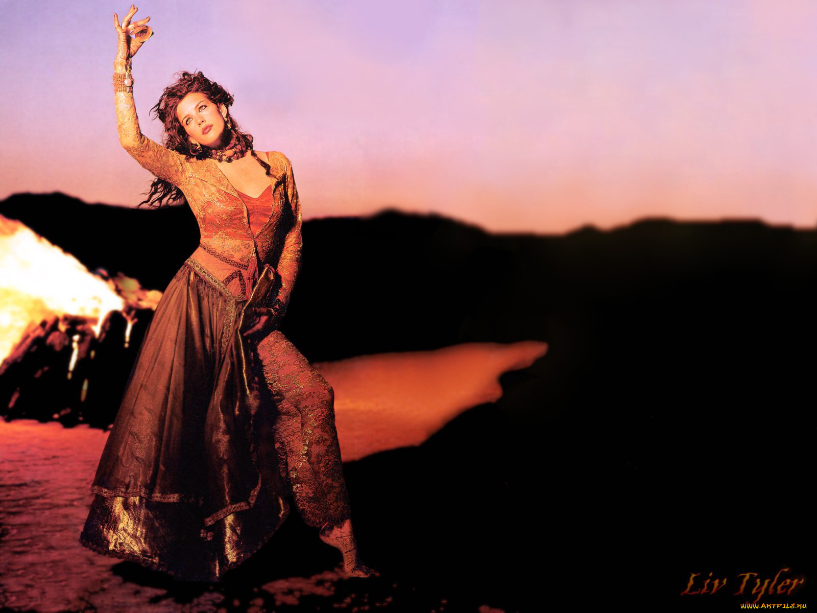 Liv, Tyler, девушки