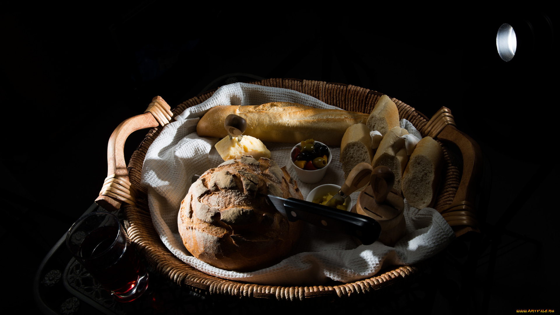 еда, натюрморт, сыр, оливки, масло, хлеб