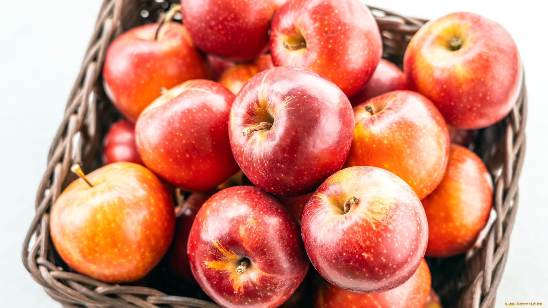 еда, яблоки, корзинка, краснобокие