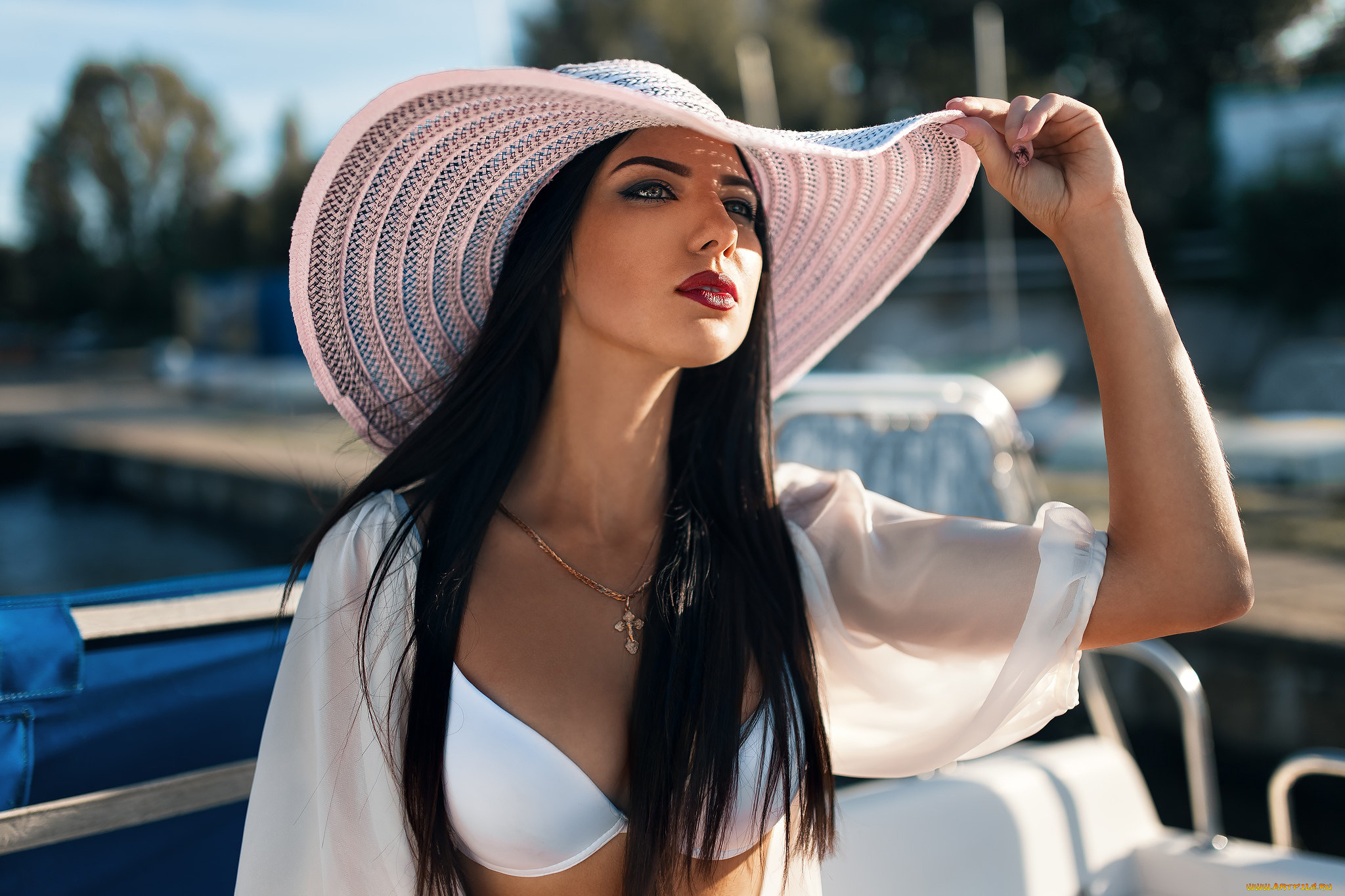 kristina, romanova, девушки, кристина, романова, kristina, romanova, кристина, романова, девушка, красотка, брюнетка, стройная, сексуальная, взгляд, поза, причёска, макияж, флирт, фигура, белый, красавица