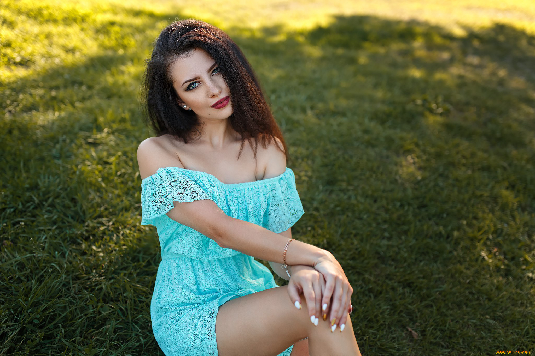 kristina, romanova, девушки, кристина, романова, kristina, romanova, кристина, романова, девушка, красотка, брюнетка, стройная, сексуальная, взгляд, поза, причёска, макияж, флирт, фигура, белый, красавица