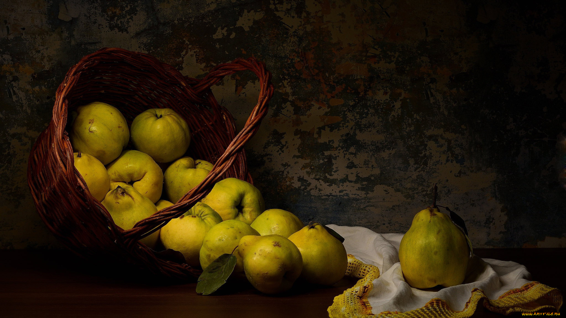 еда, фрукты, , ягоды, корзинка, айва, салфетка