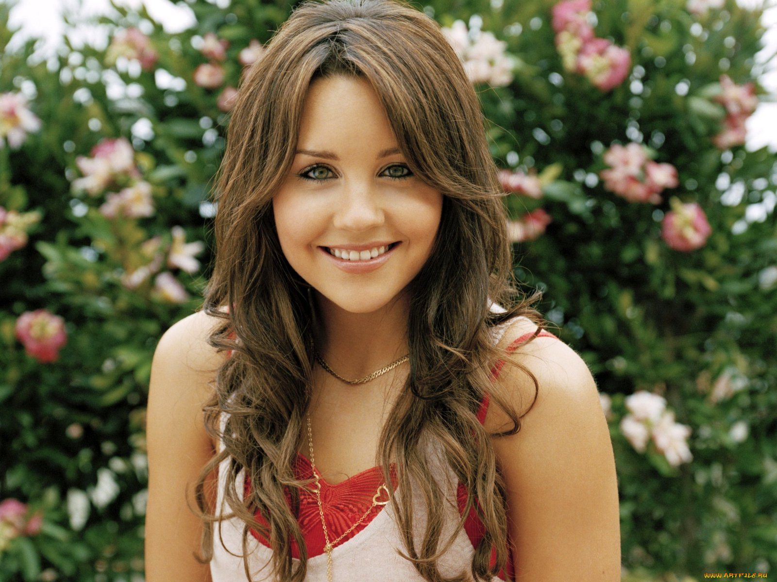 Amanda, Bynes, девушки