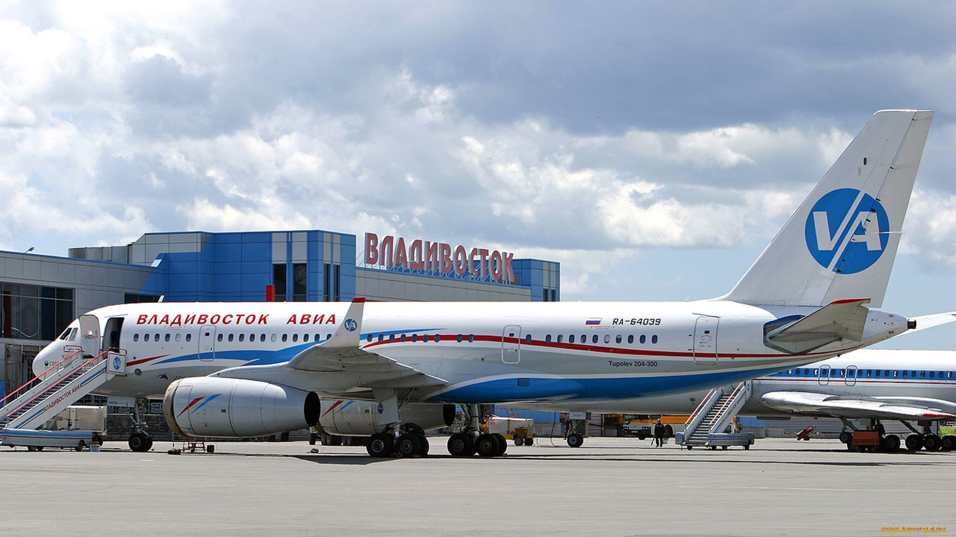 ту-204, авиация, пассажирские, самолёты, самолёт, аэропорт