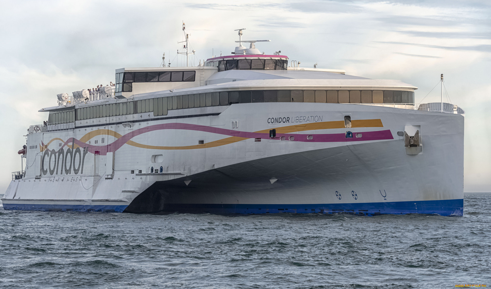 hsc, condor, liberation, корабли, катамараны, и, тримараны, тримаран