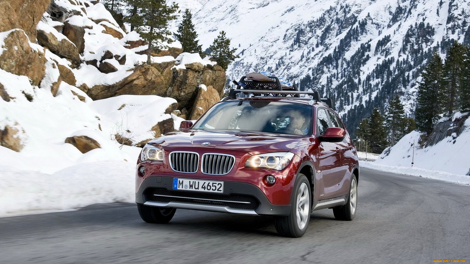 bmw, x1, автомобили, bmw, красный, дорога, шоссе, горы, снег, зима, деревья