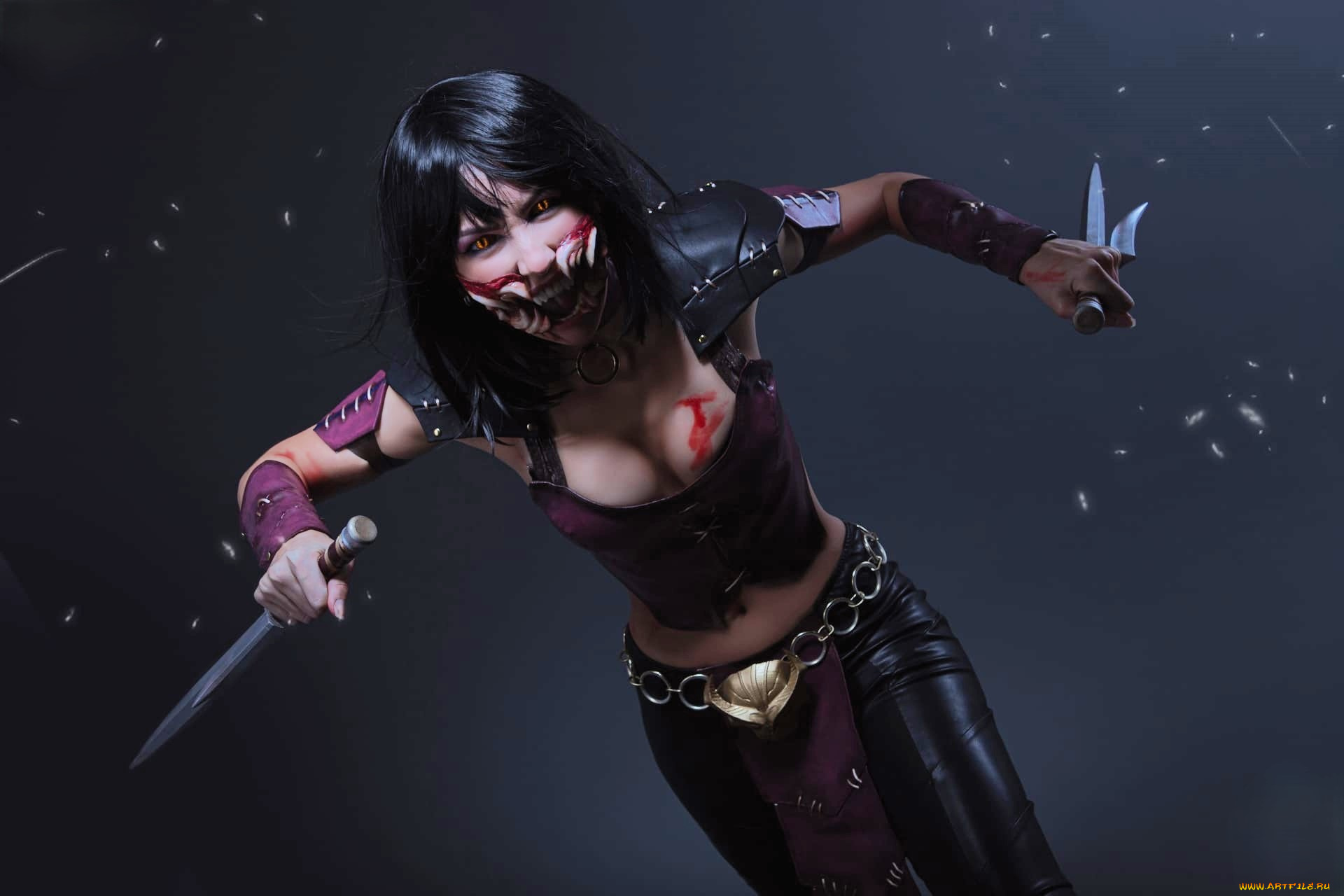 девушки, ольга, кожевникова, , lady, bell, образ, костюм, косплей, наряд, оружие, клыки