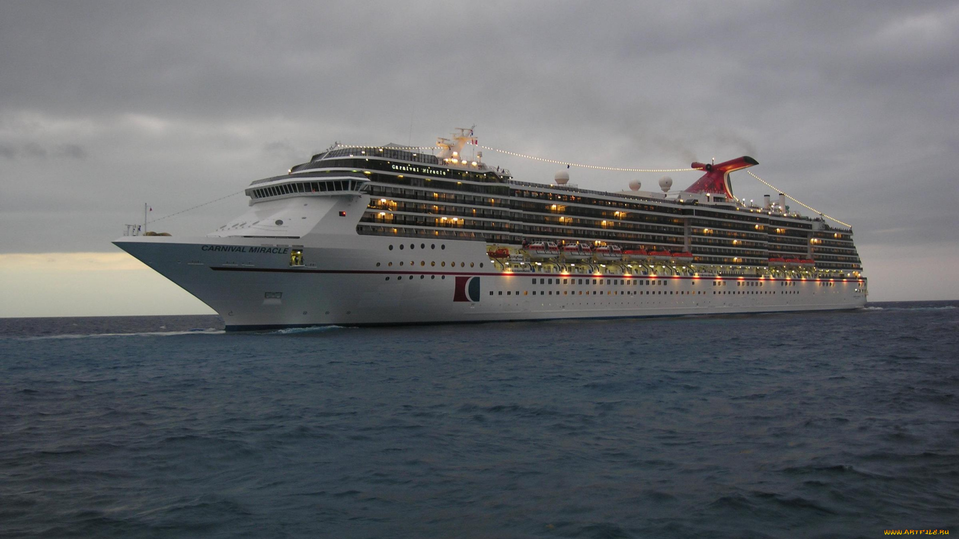 корабли, лайнеры