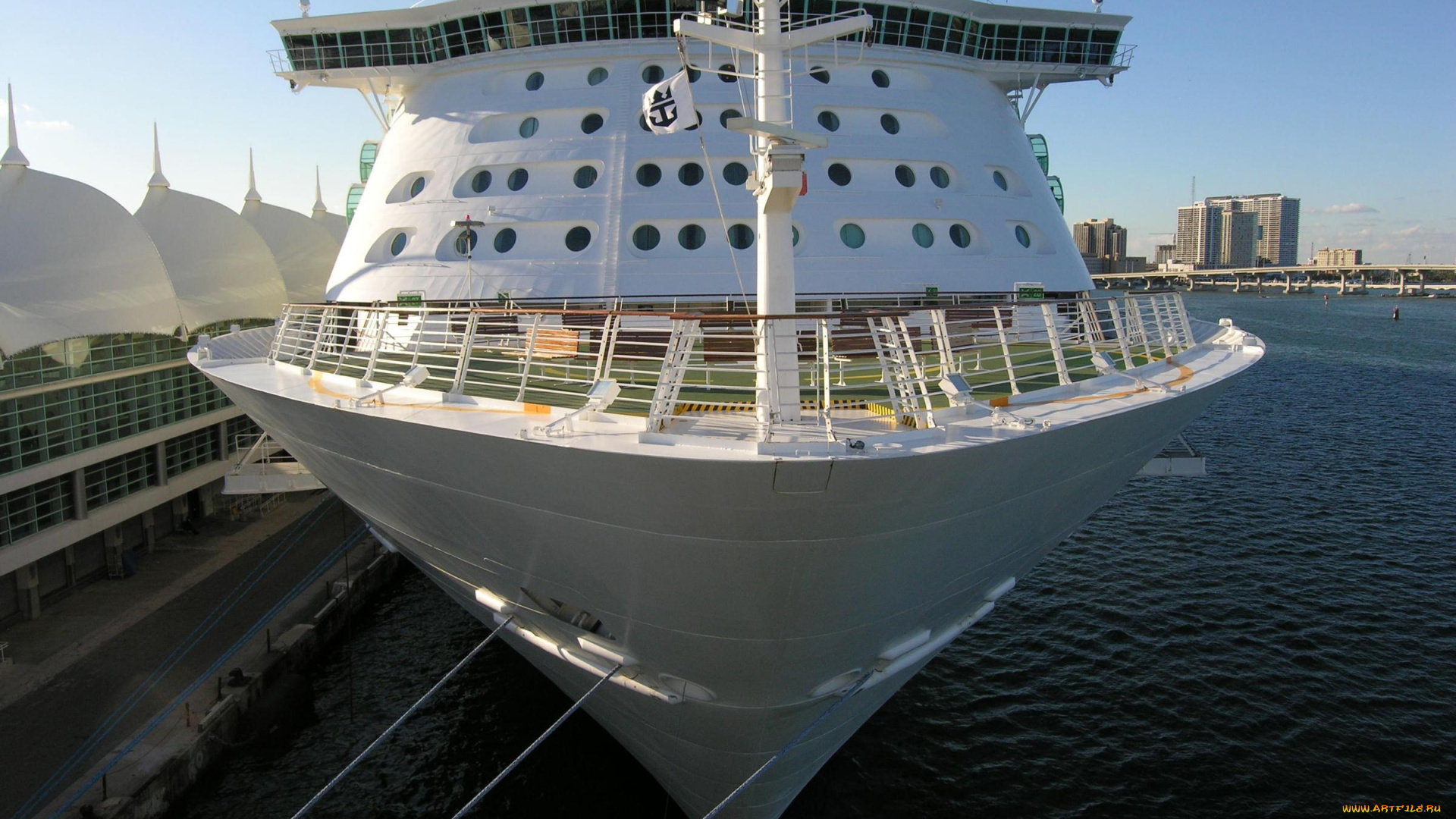 корабли, лайнеры